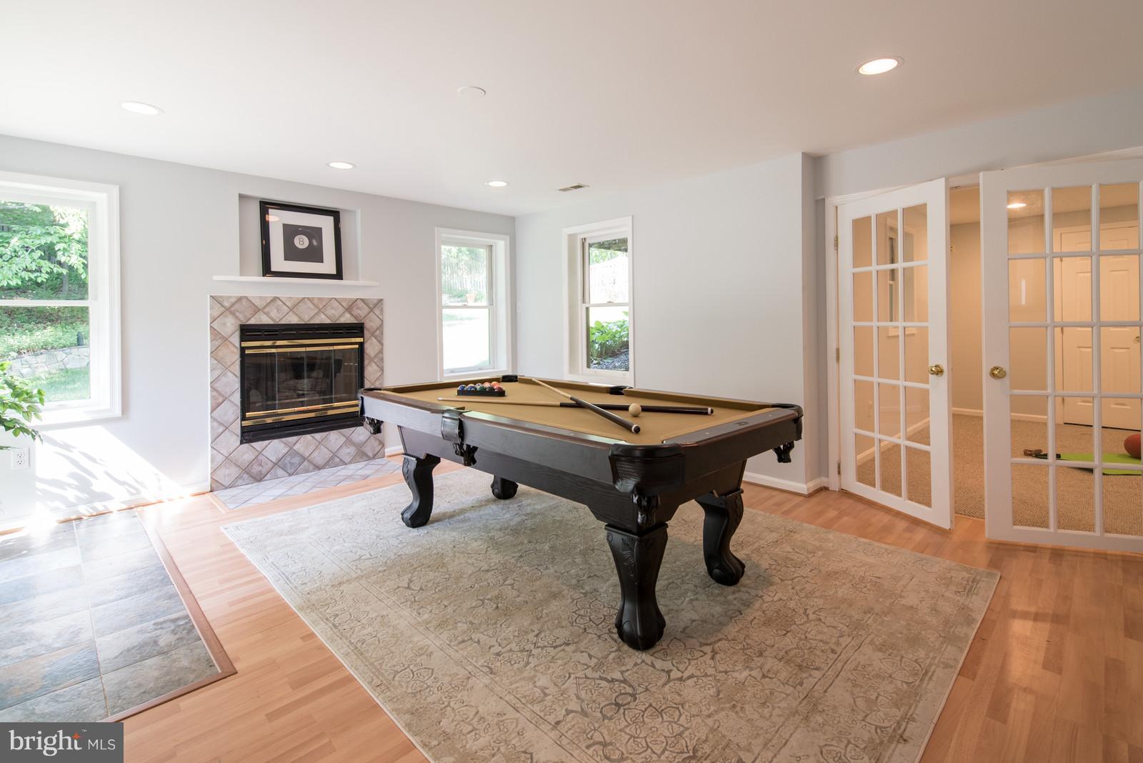 BUSH HILL WOODS - Residential