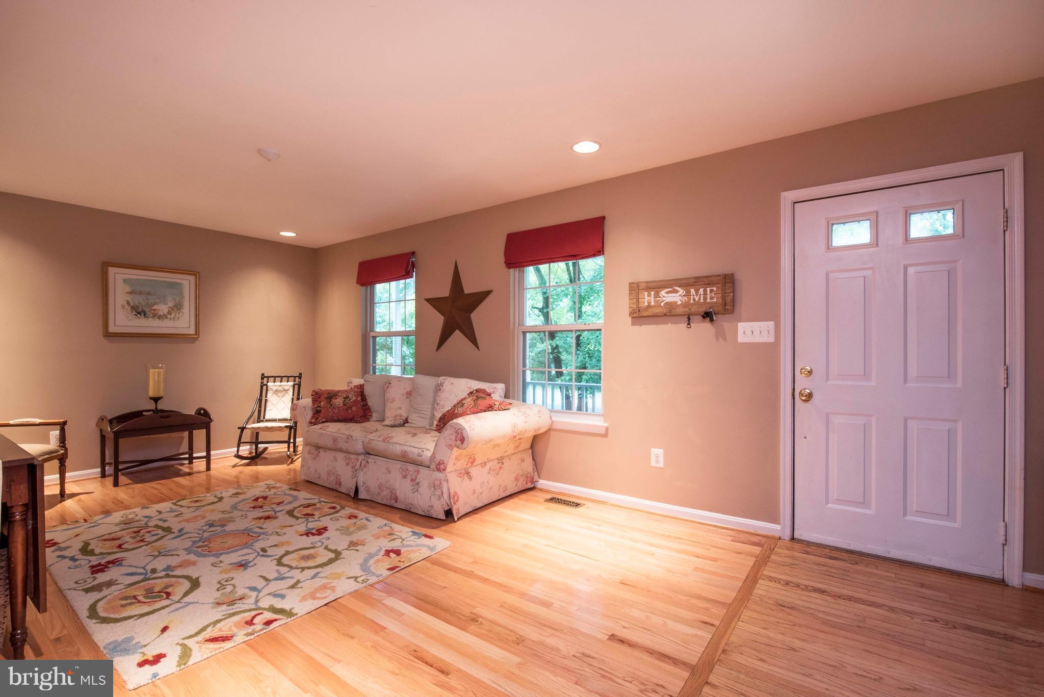 NORTH SELBY - Residential