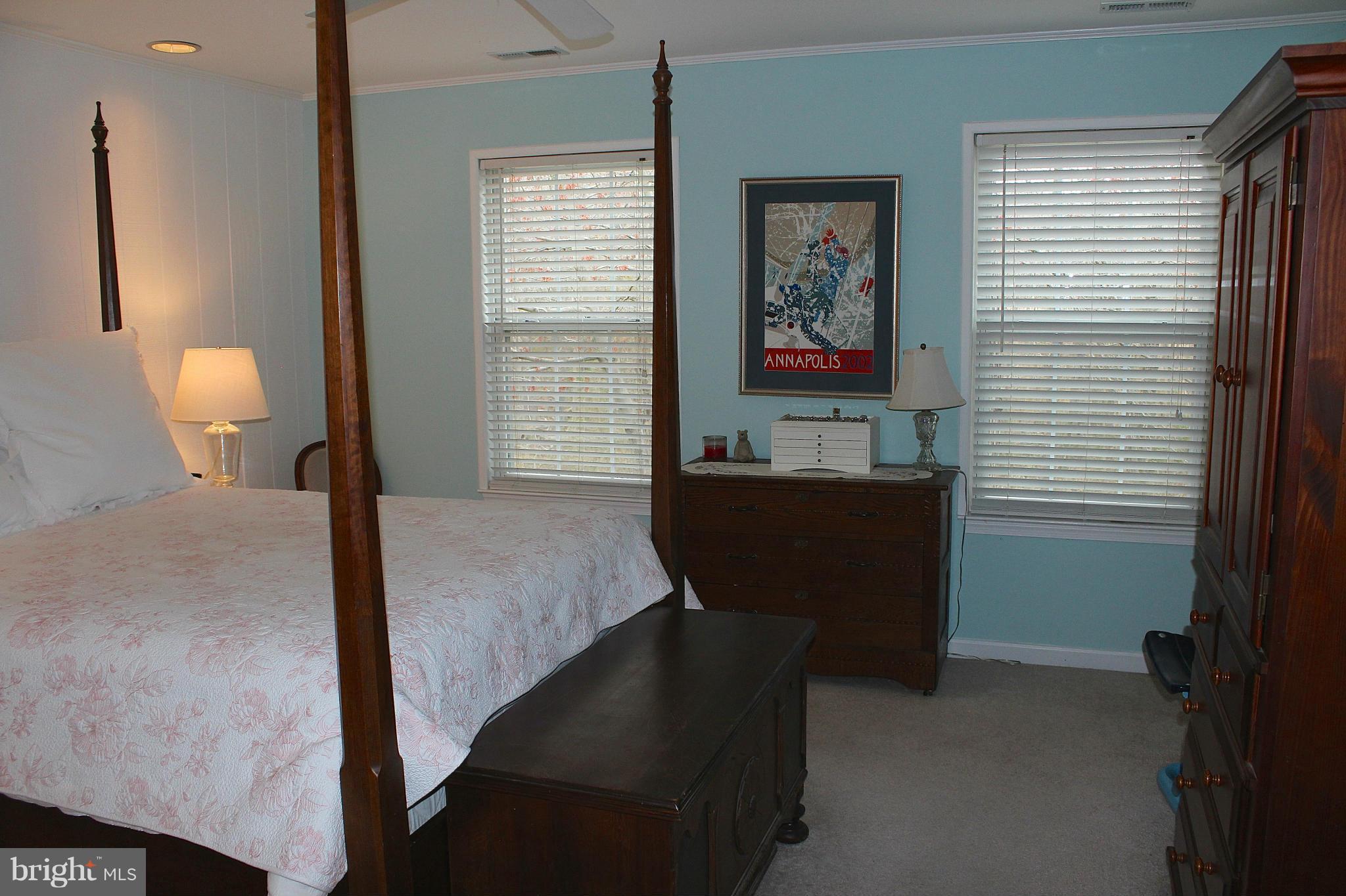 NORTH SELBY - Residential