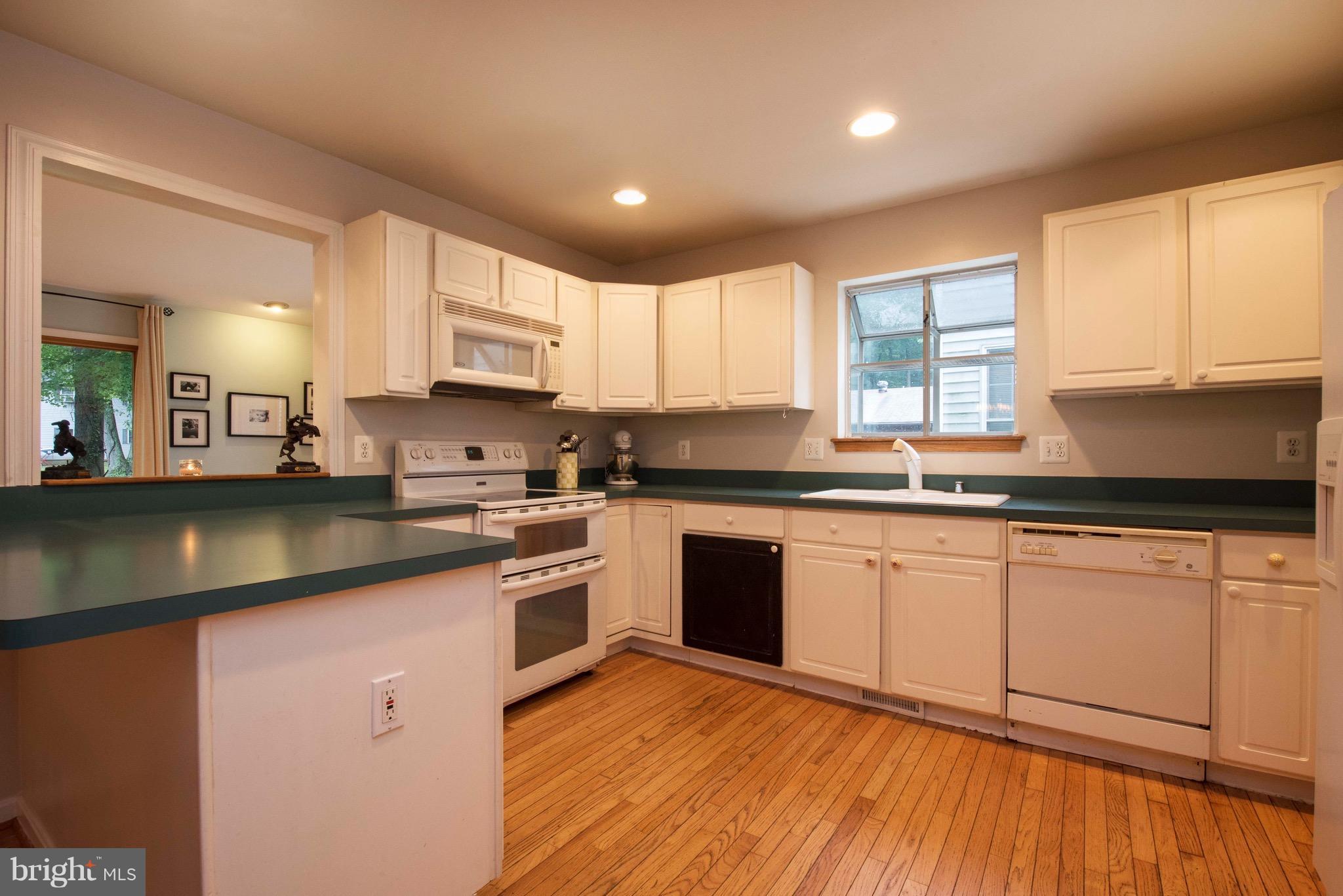 NORTH SELBY - Residential