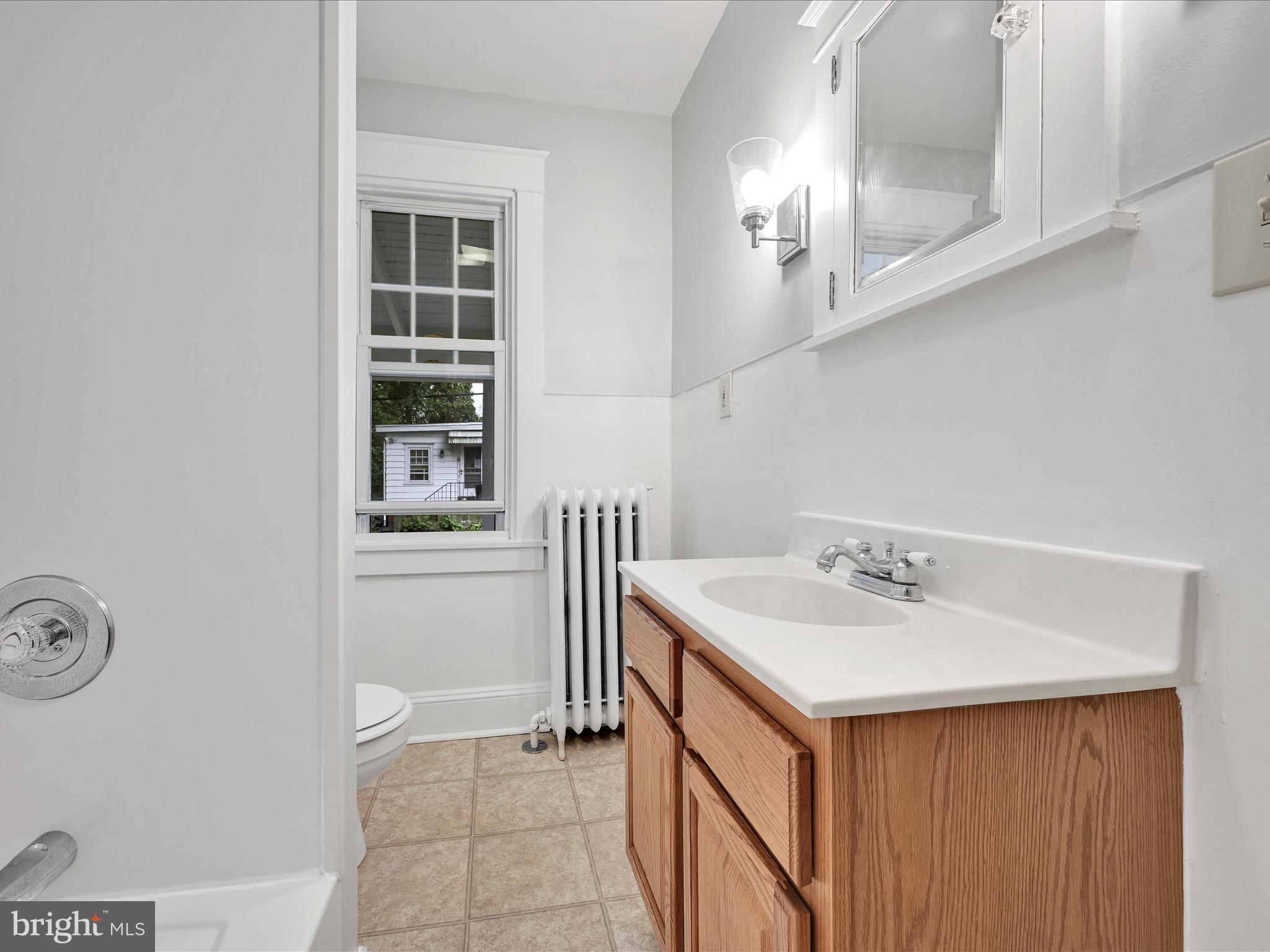 MANOR RIDGE - Residential