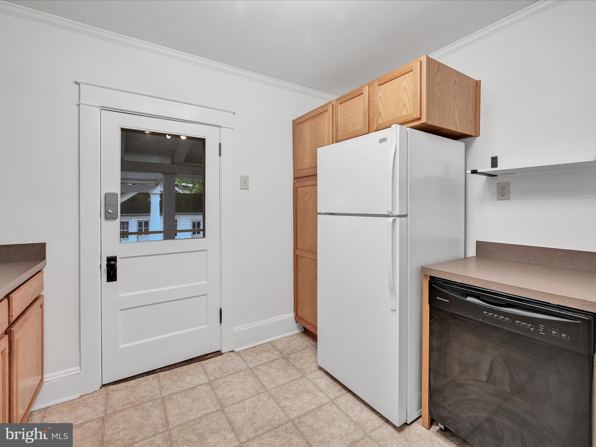 MANOR RIDGE - Residential