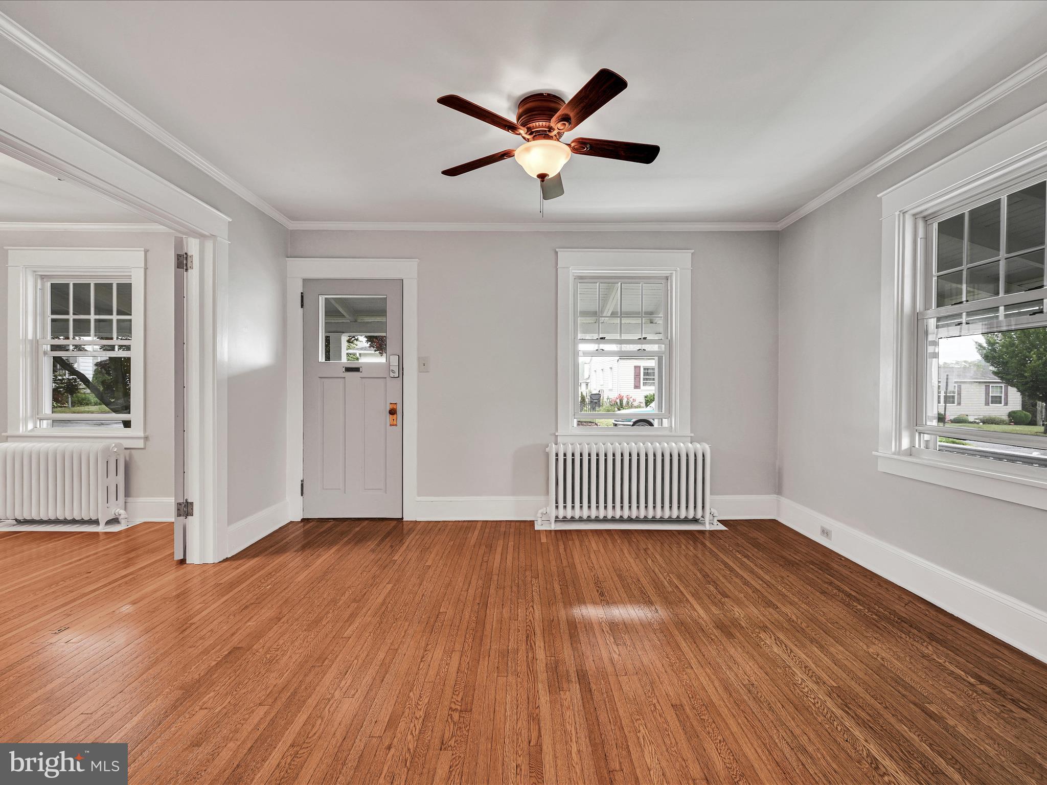 MANOR RIDGE - Residential