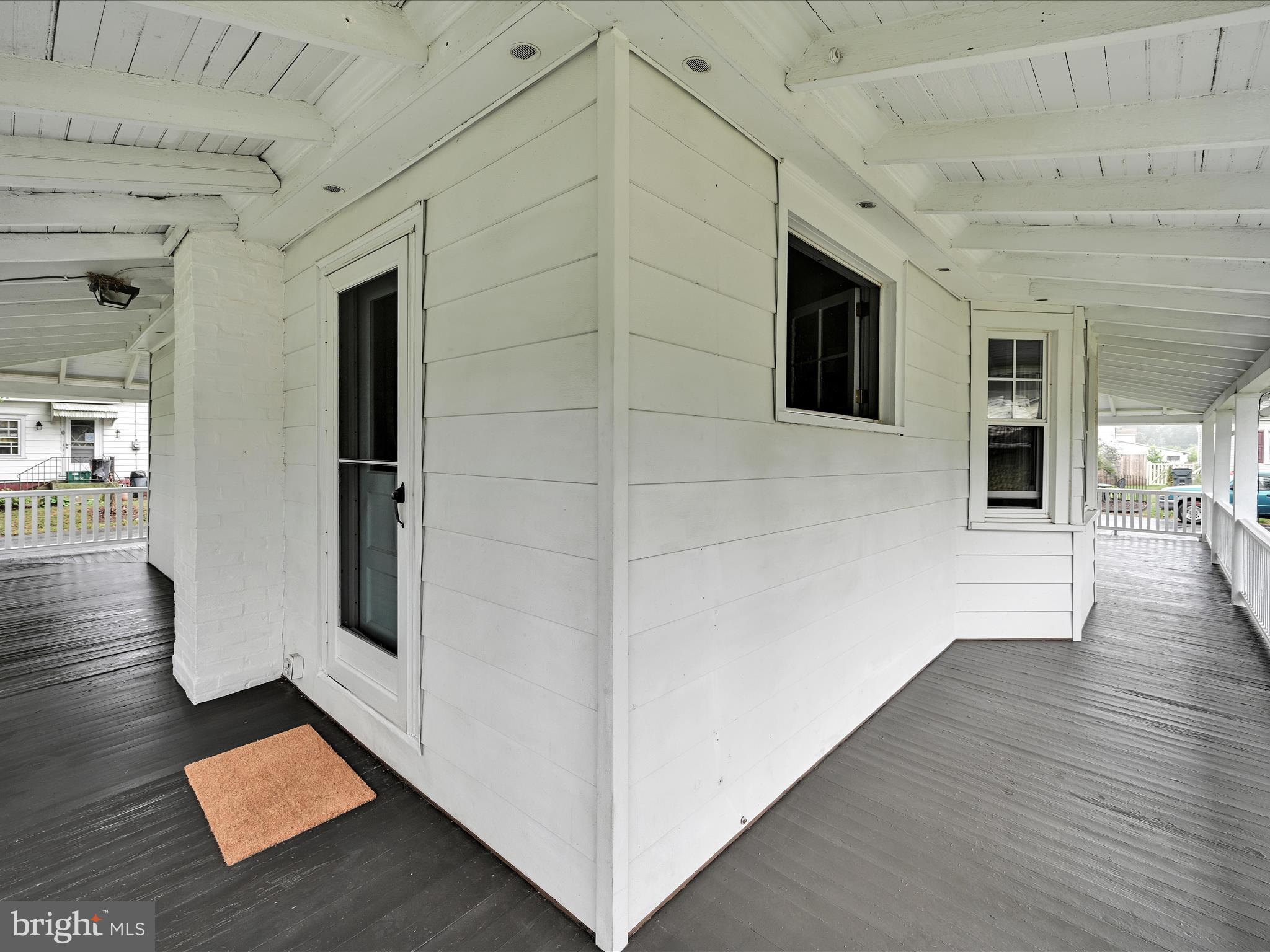 MANOR RIDGE - Residential