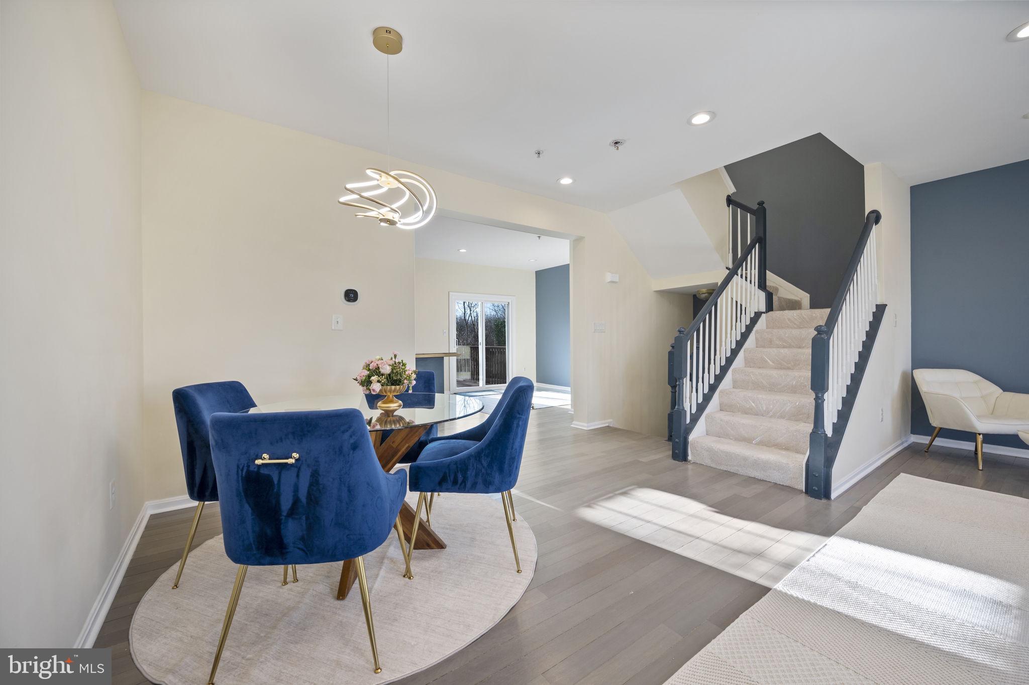 CROFTON FARMS - Residential