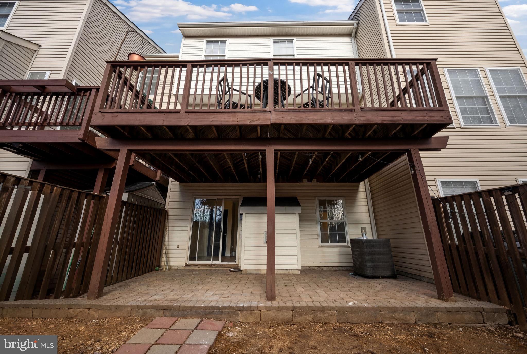 CROFTON FARMS - Residential