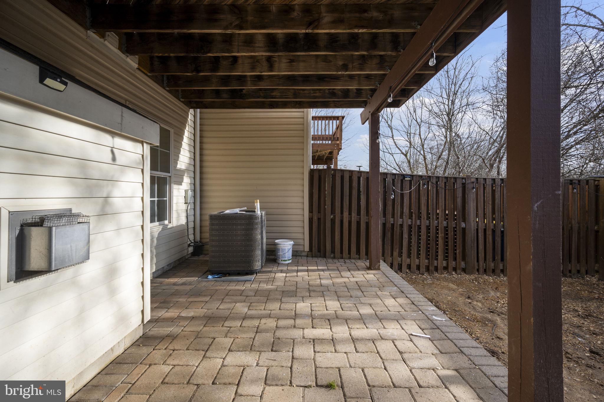 CROFTON FARMS - Residential