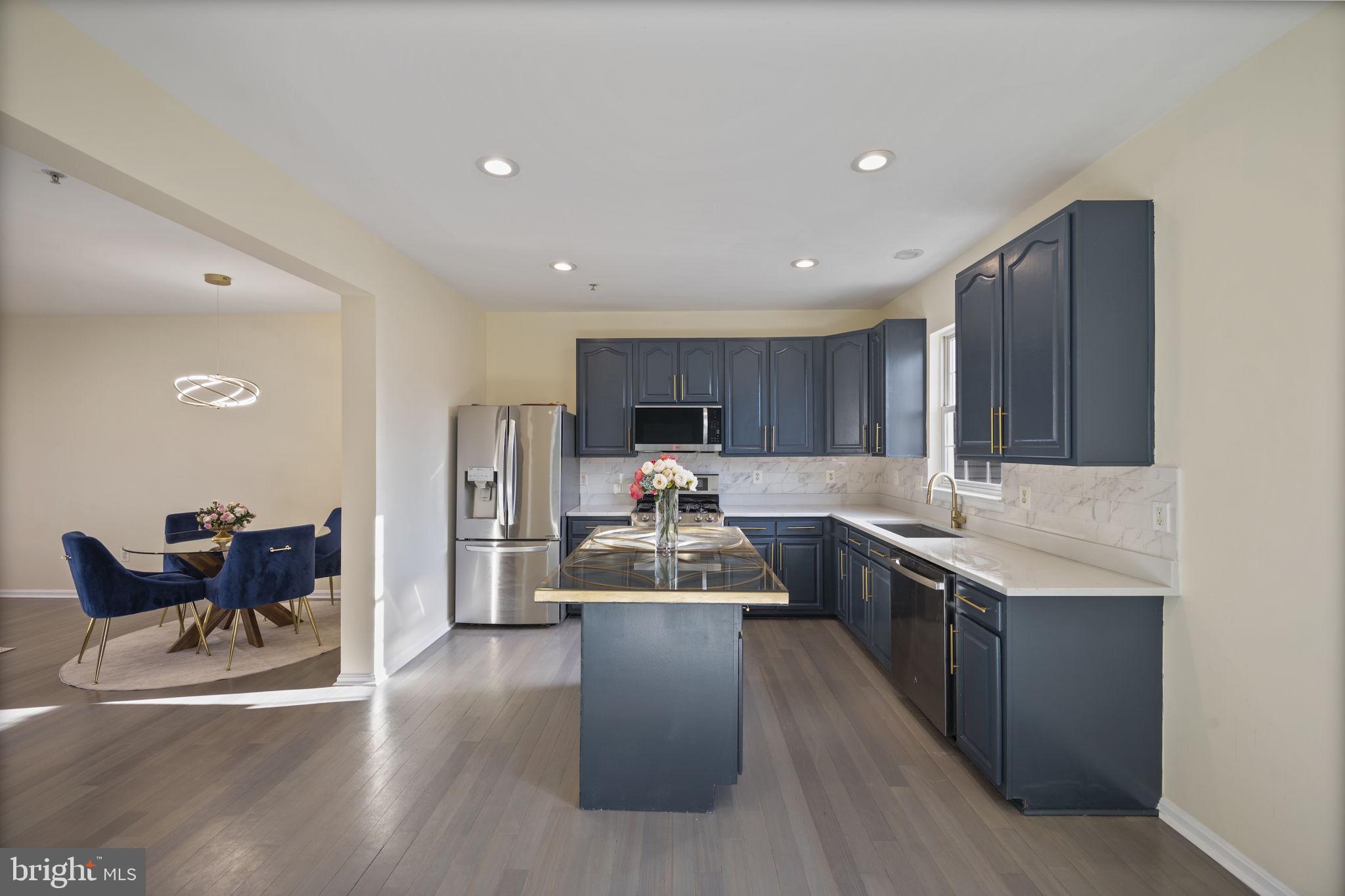 CROFTON FARMS - Residential