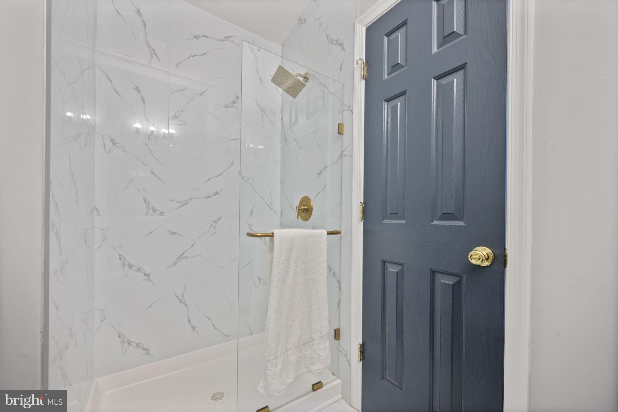 CROFTON FARMS - Residential