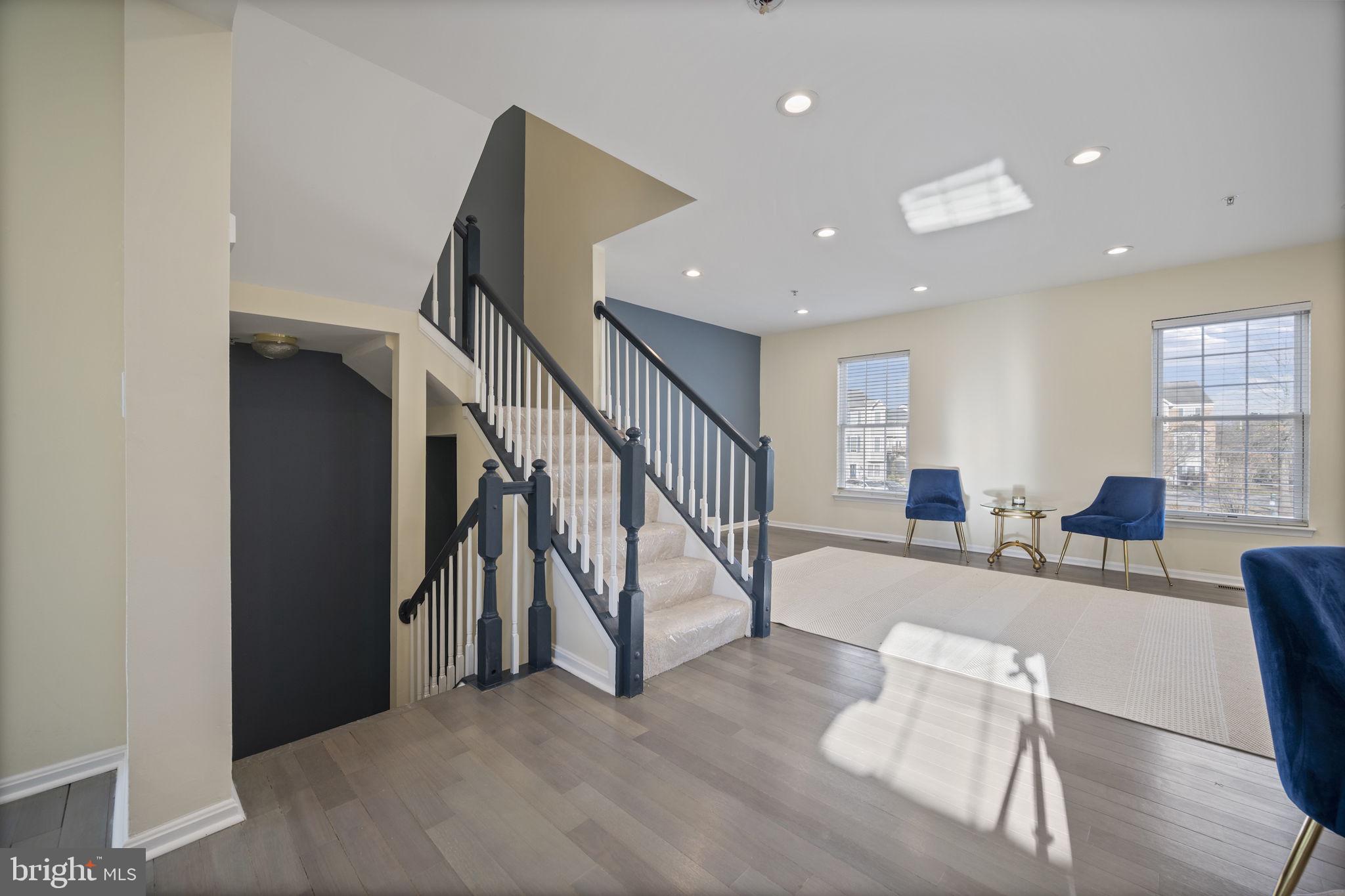 CROFTON FARMS - Residential