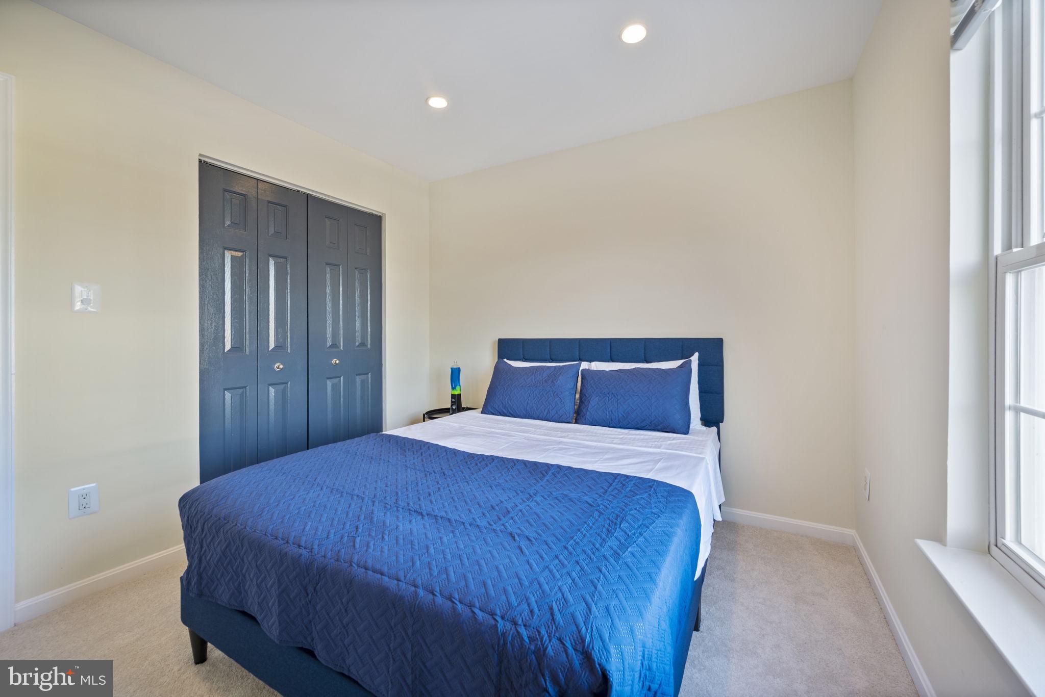 CROFTON FARMS - Residential