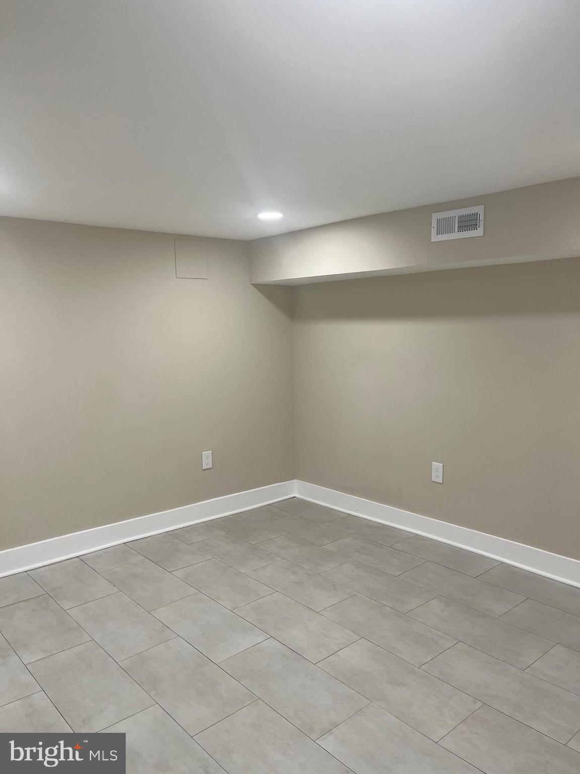 BROOKLYN - Residential Lease