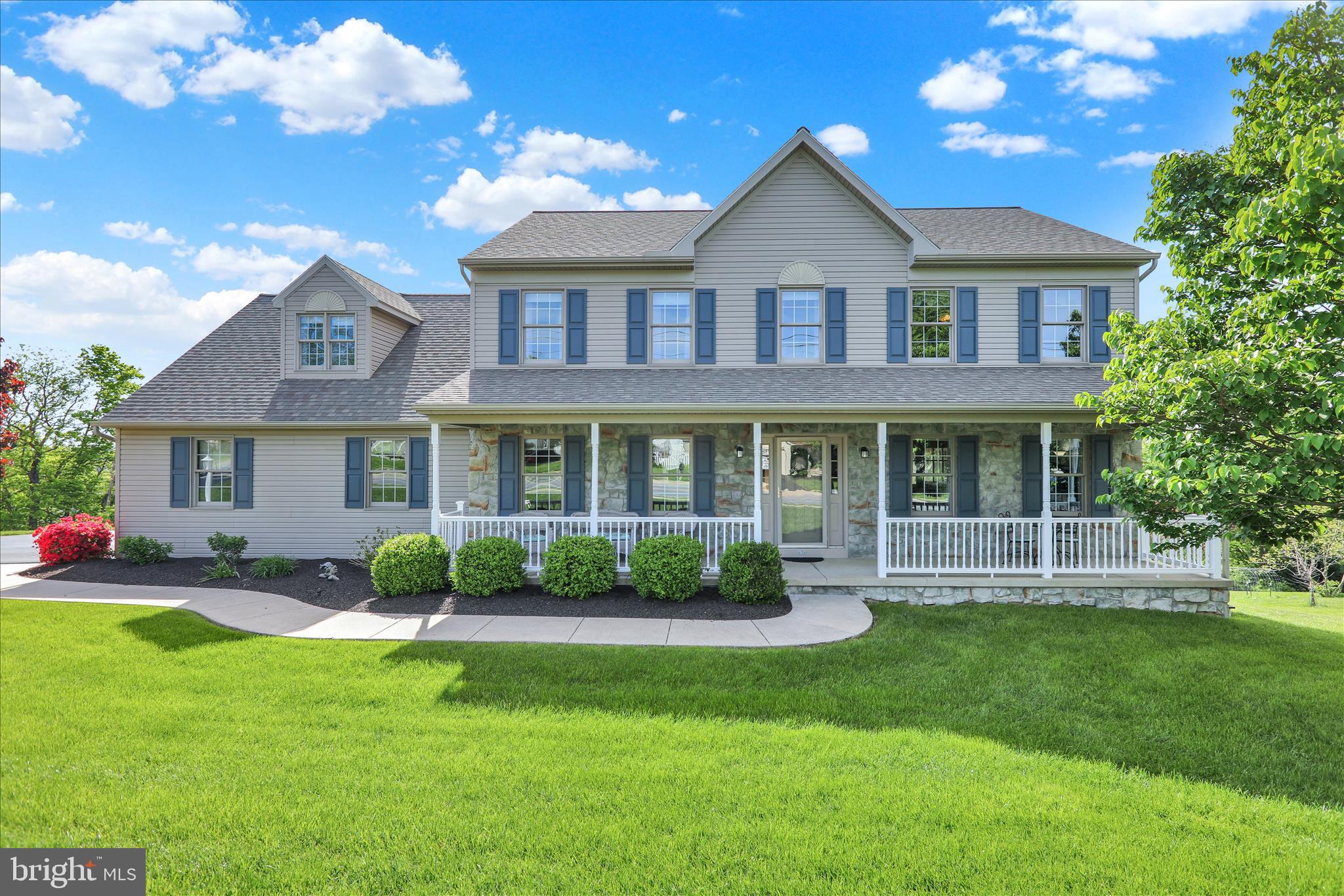 678 W RIDGE ROAD