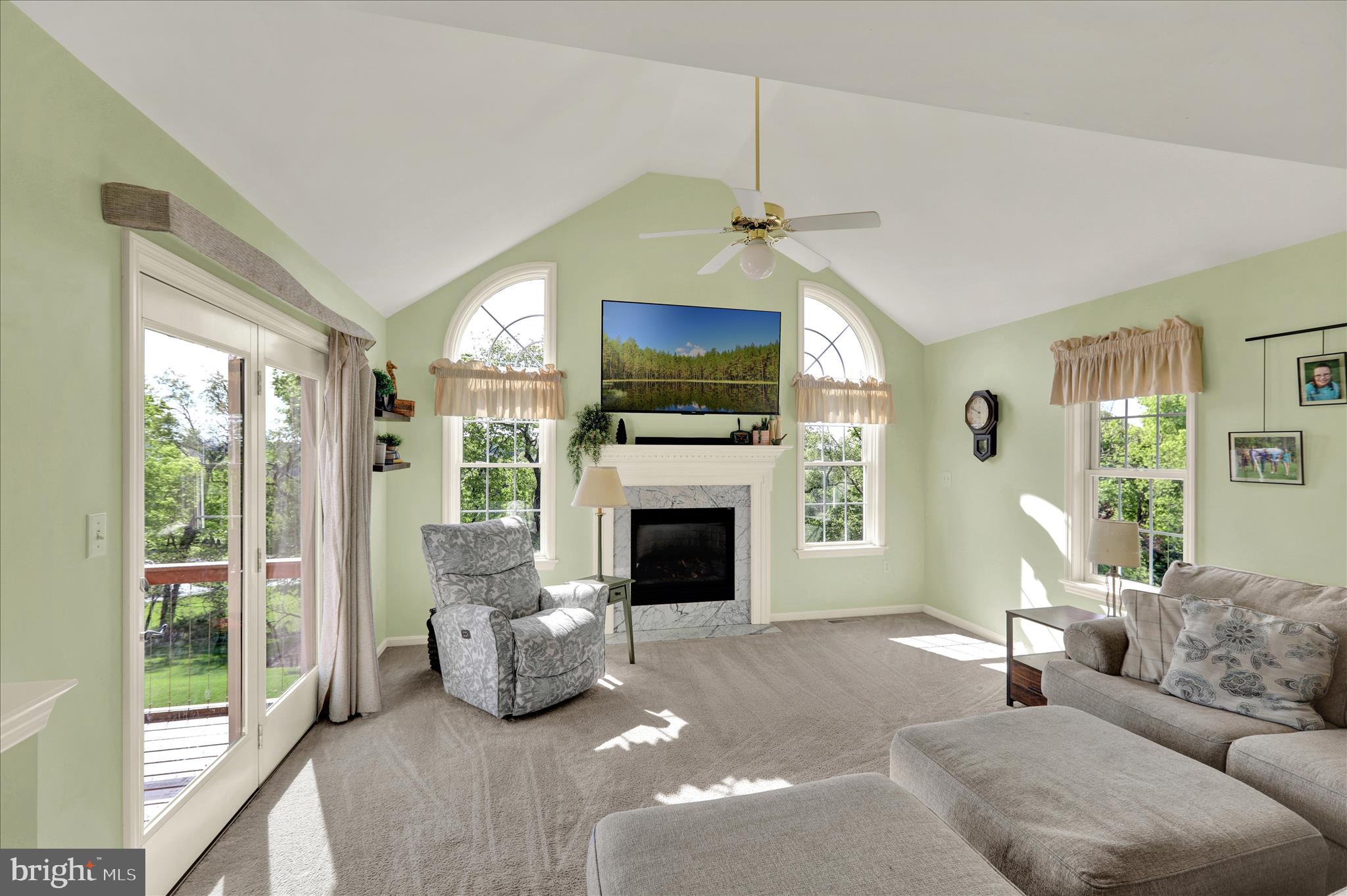 WEST RIDGE ESTATES - Residential