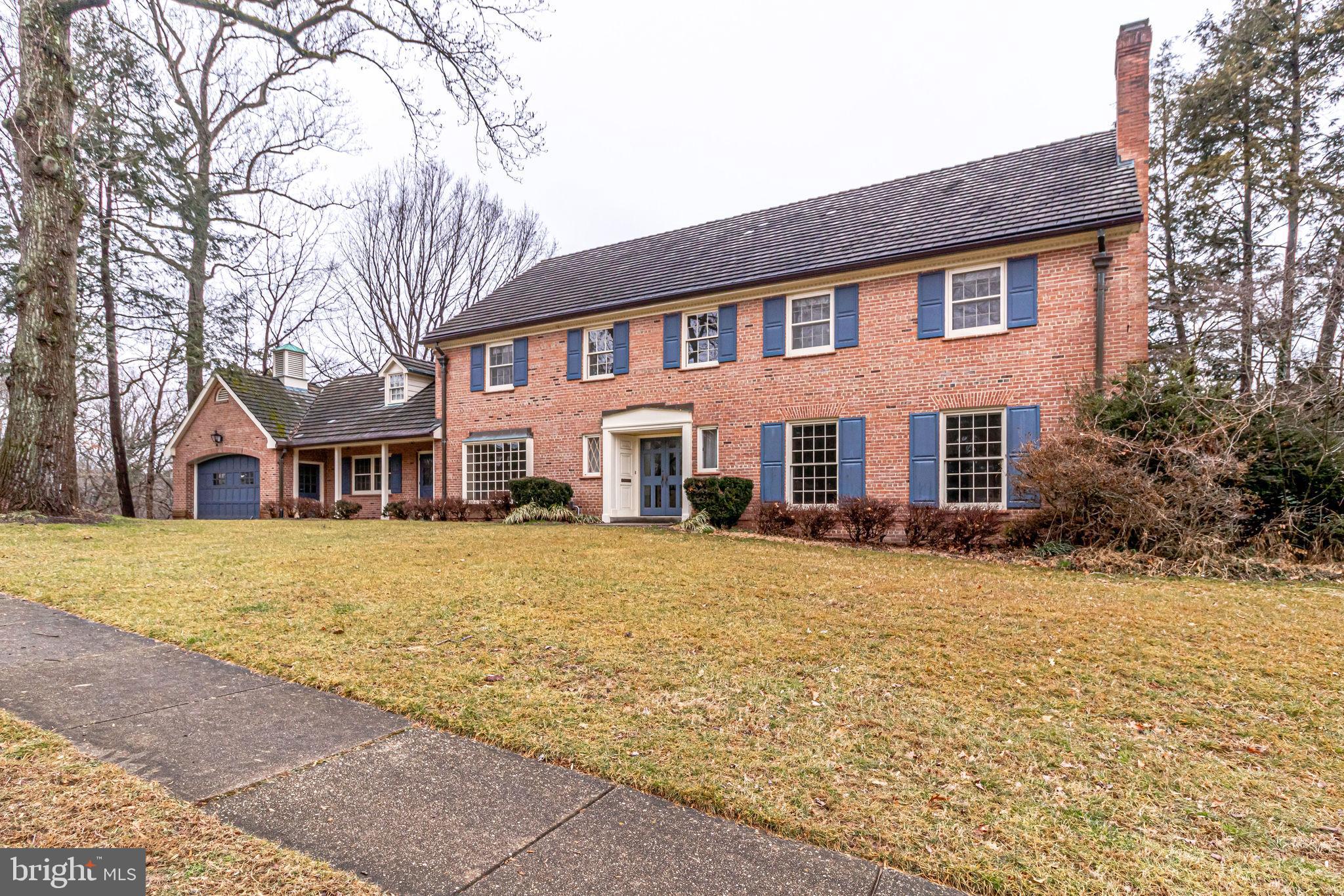 BELLEVUE FOREST - Residential