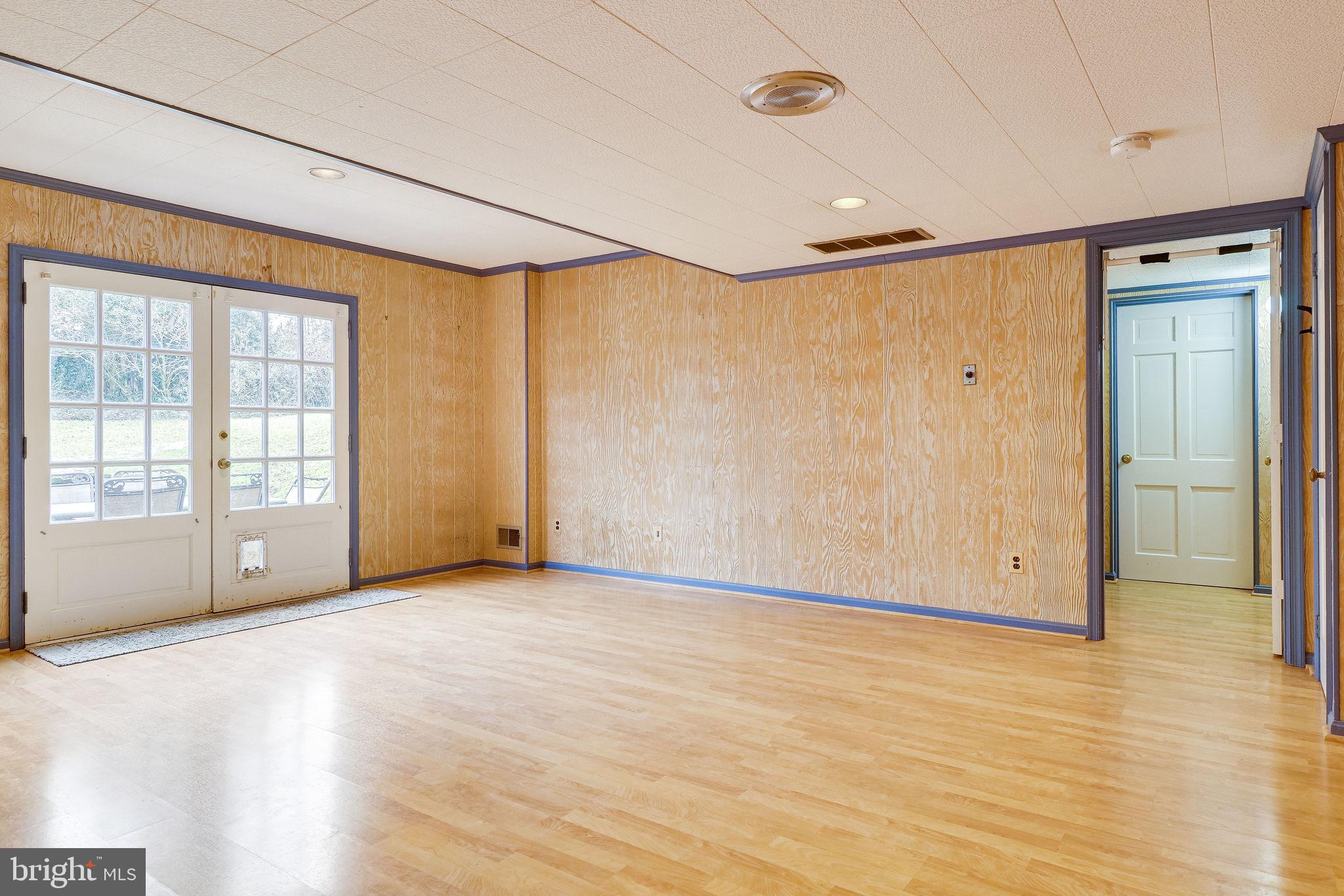 BELLEVUE FOREST - Residential