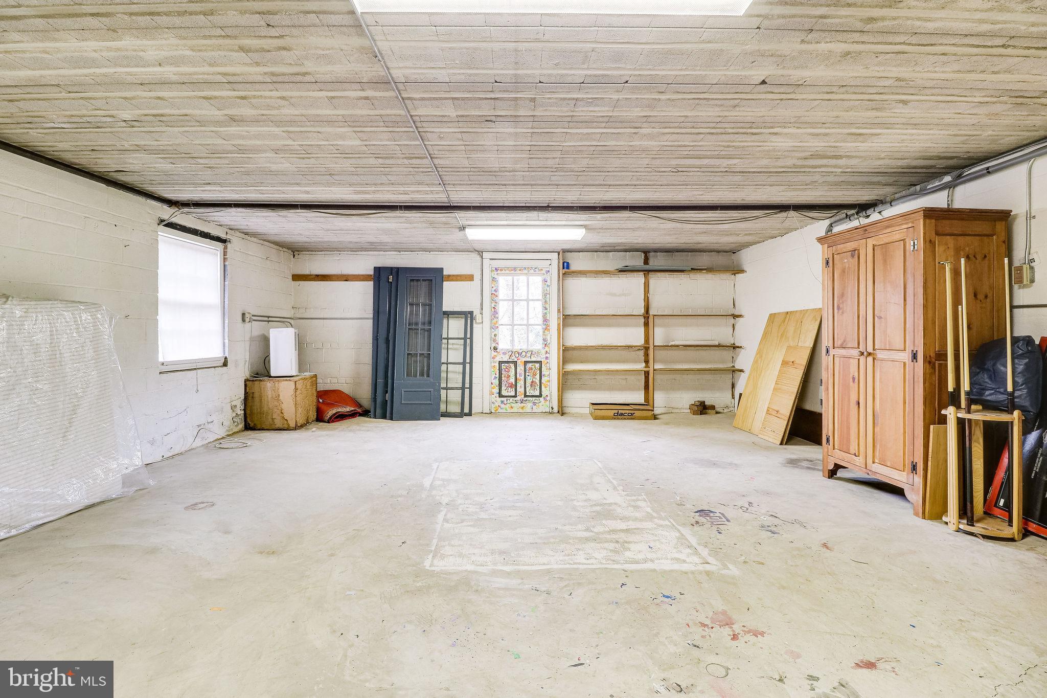 BELLEVUE FOREST - Residential