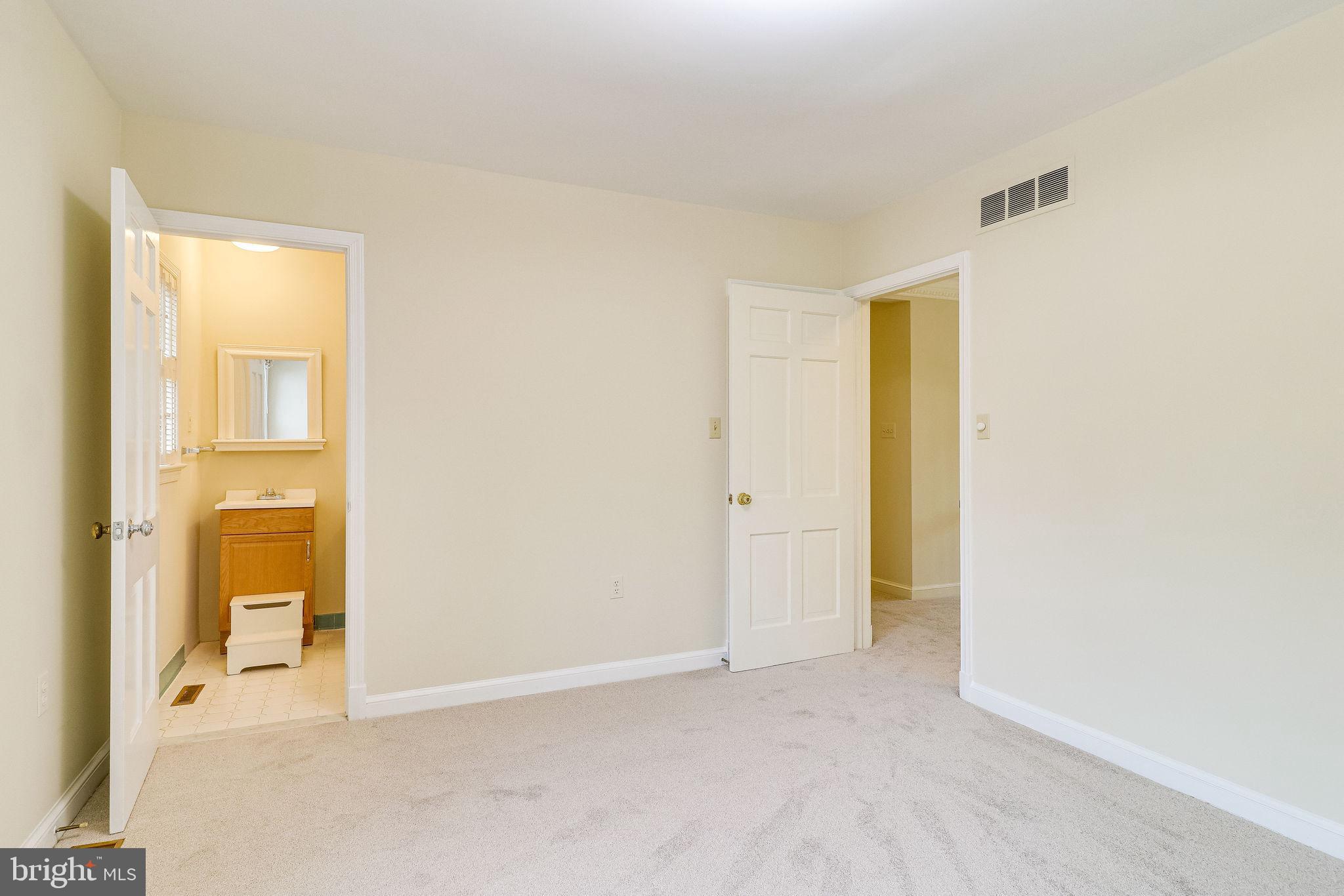 BELLEVUE FOREST - Residential