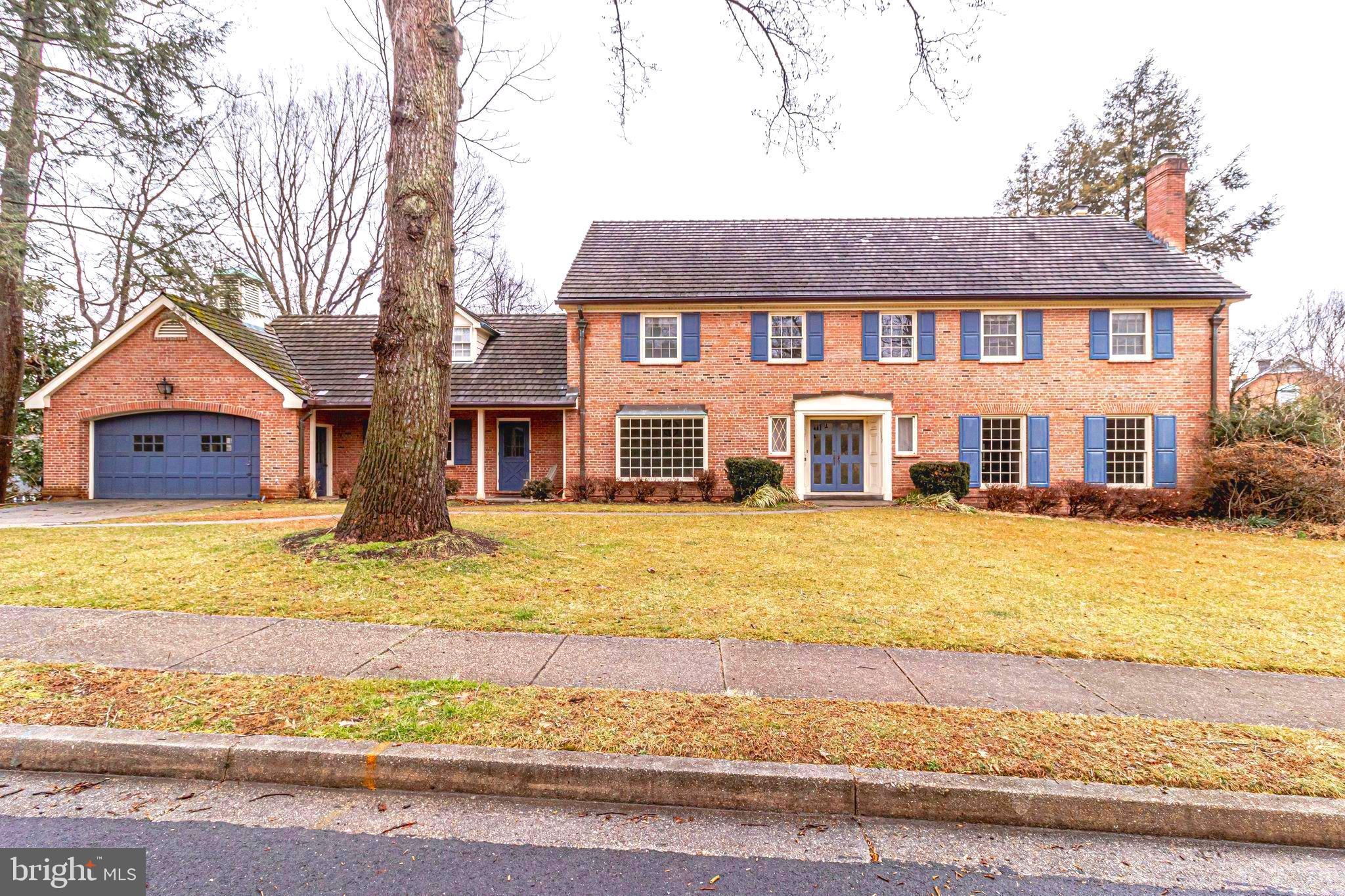 BELLEVUE FOREST - Residential