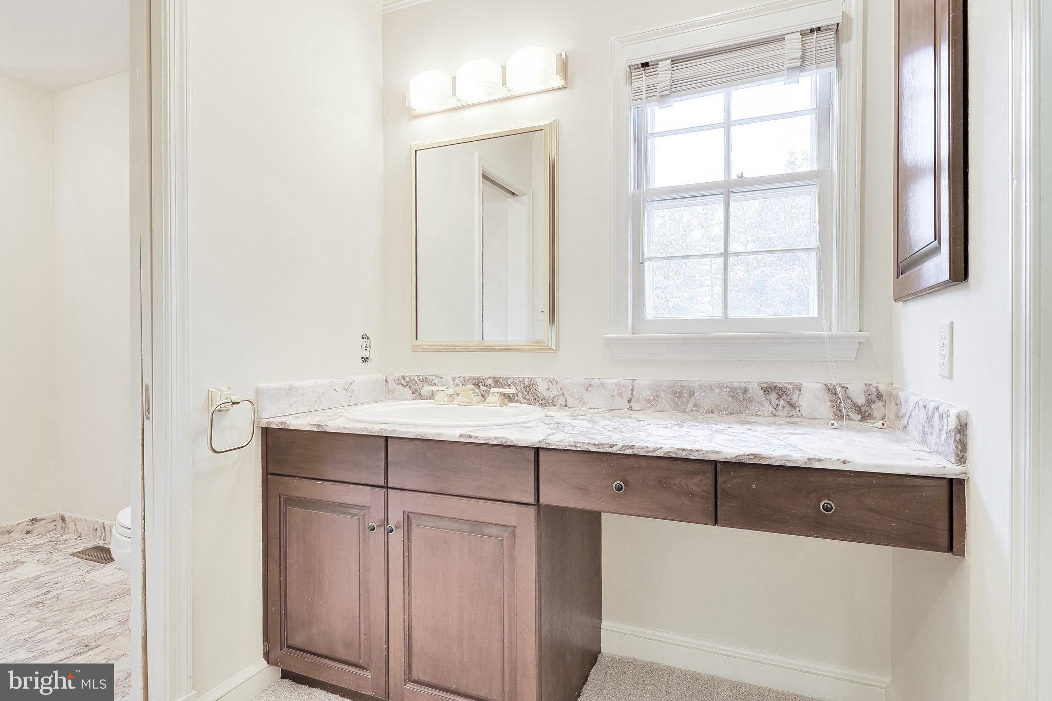 BELLEVUE FOREST - Residential