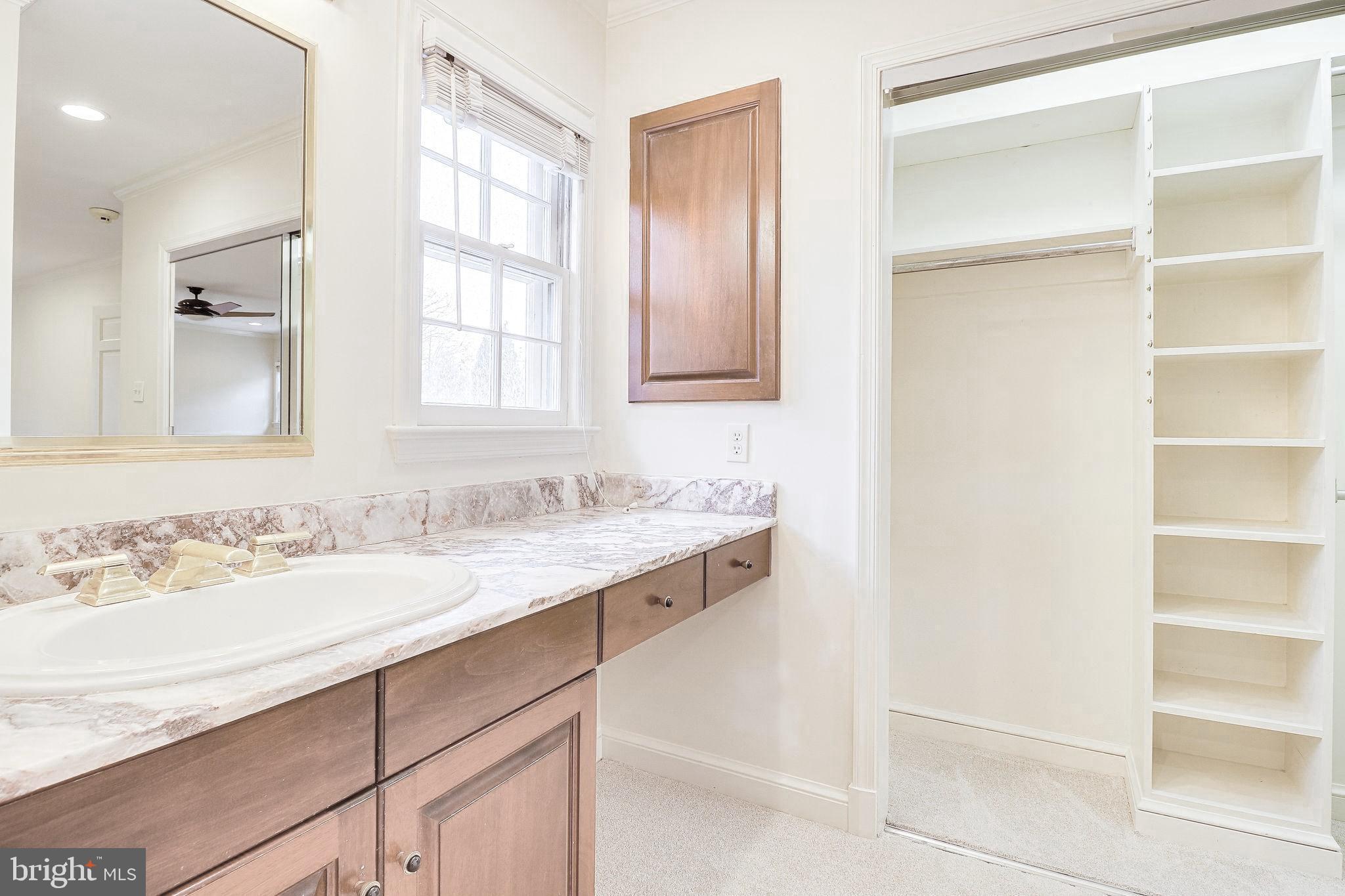 BELLEVUE FOREST - Residential