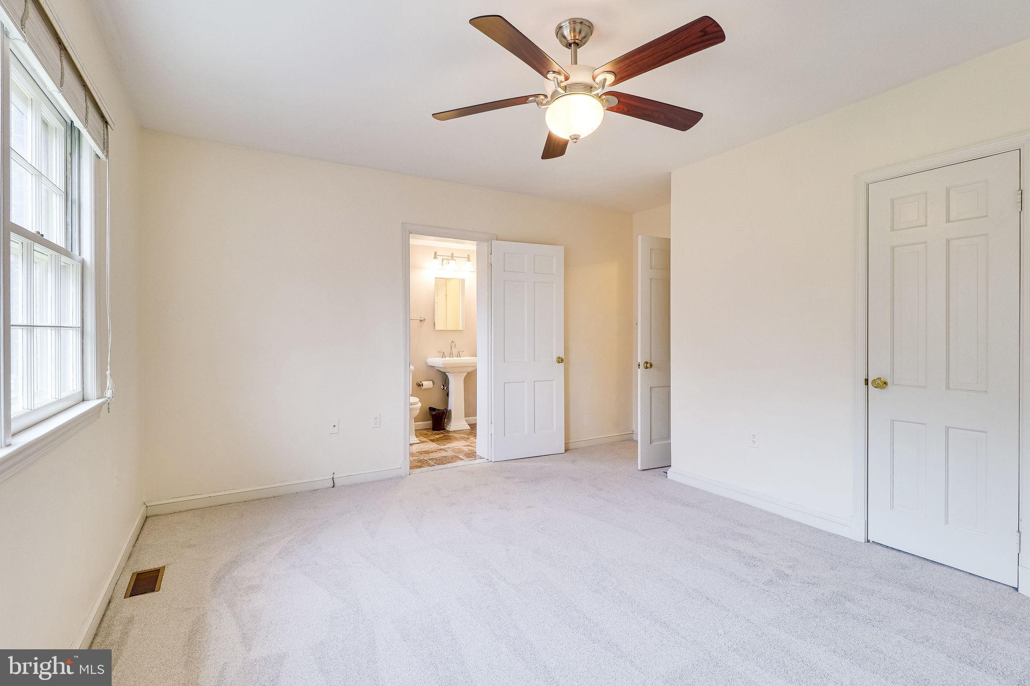 BELLEVUE FOREST - Residential