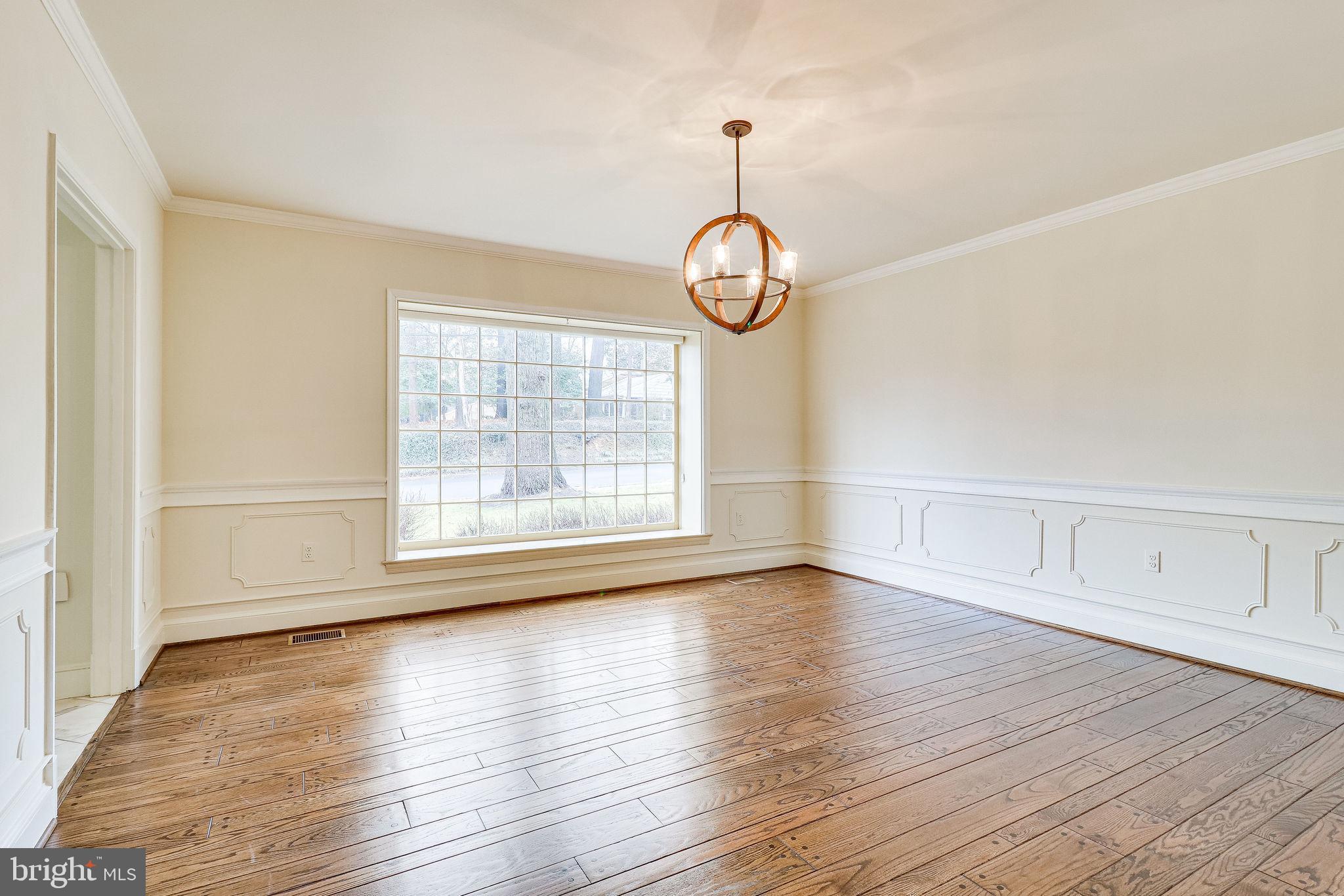 BELLEVUE FOREST - Residential