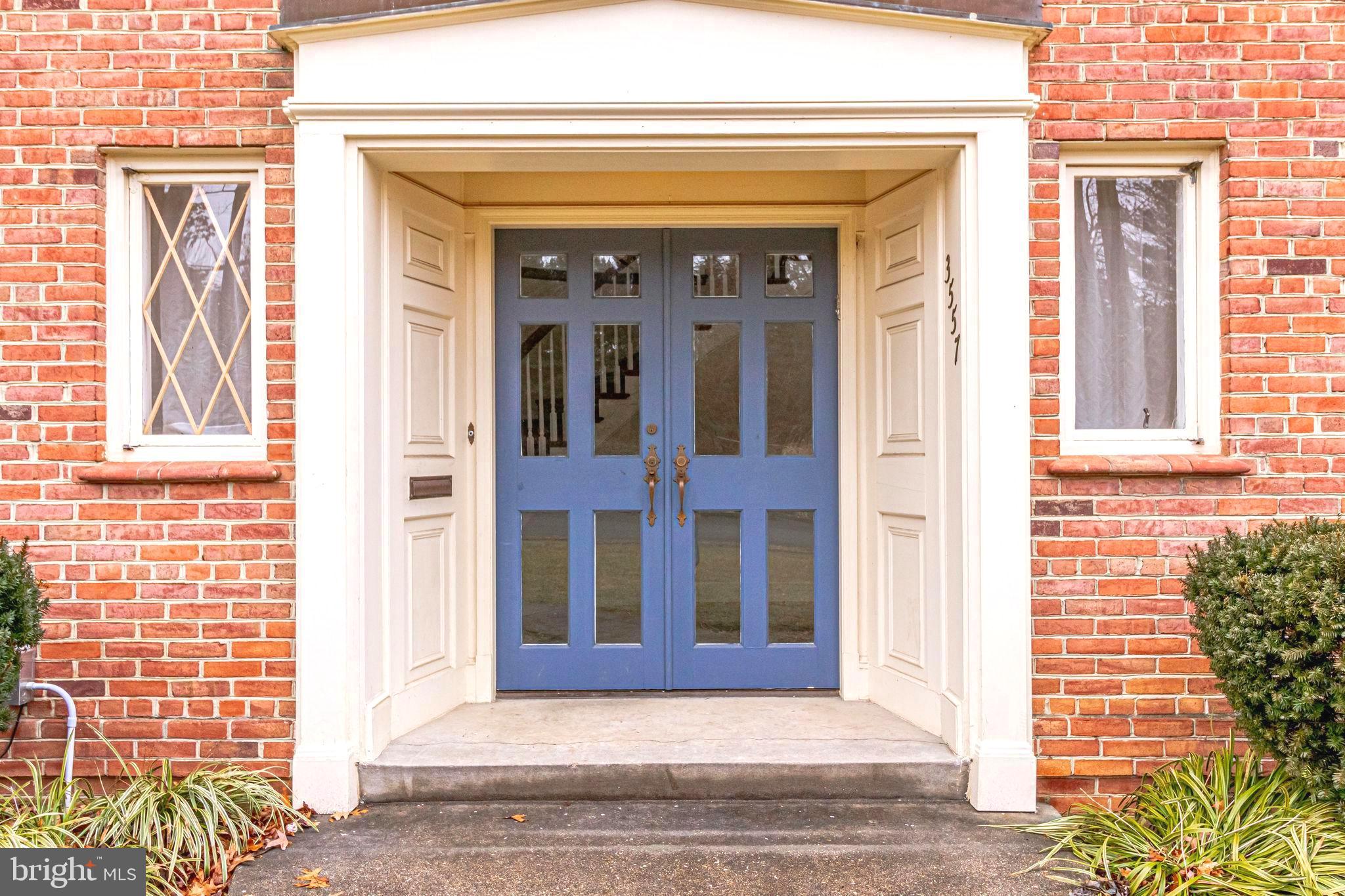 BELLEVUE FOREST - Residential