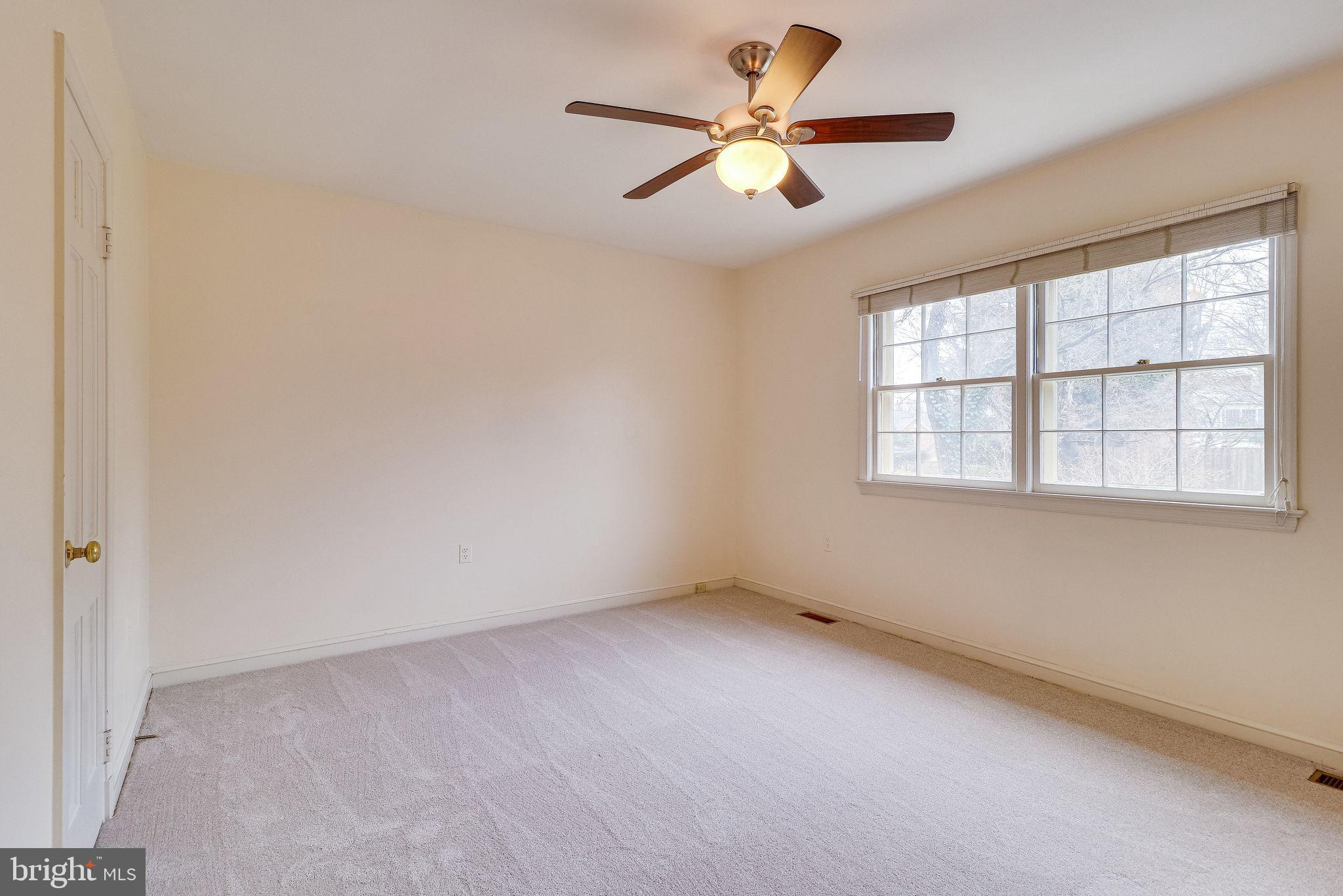 BELLEVUE FOREST - Residential