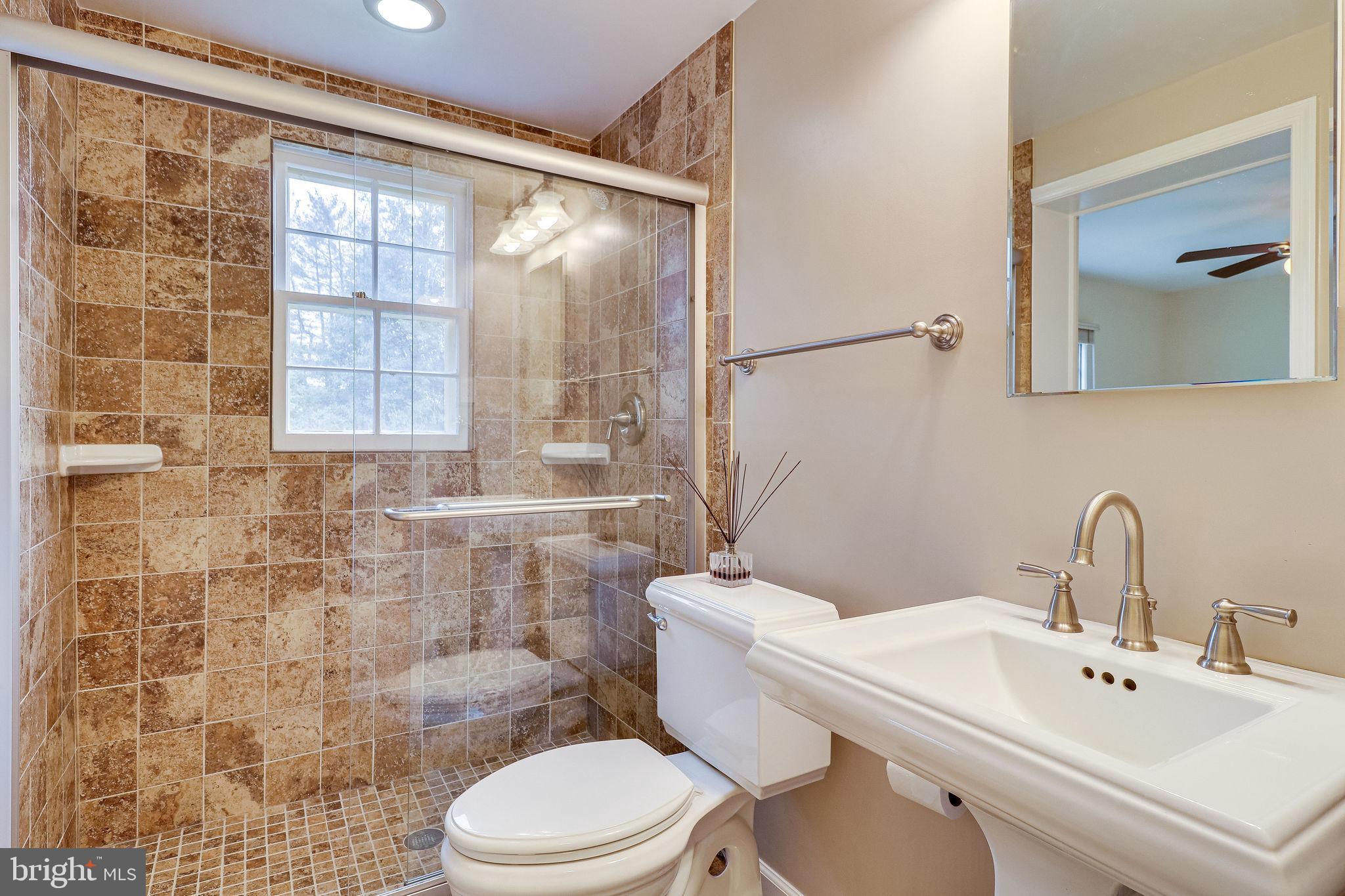 BELLEVUE FOREST - Residential