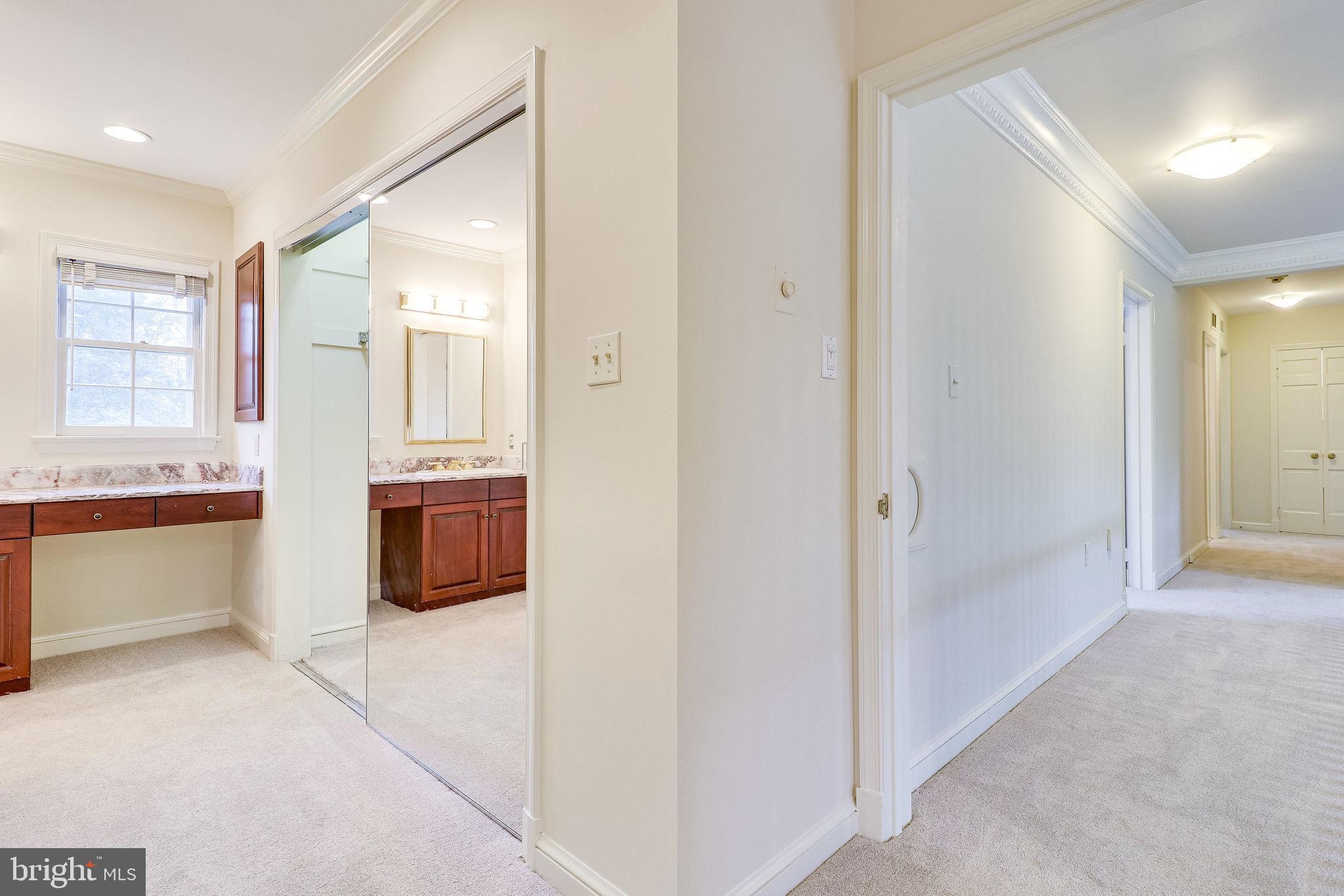 BELLEVUE FOREST - Residential