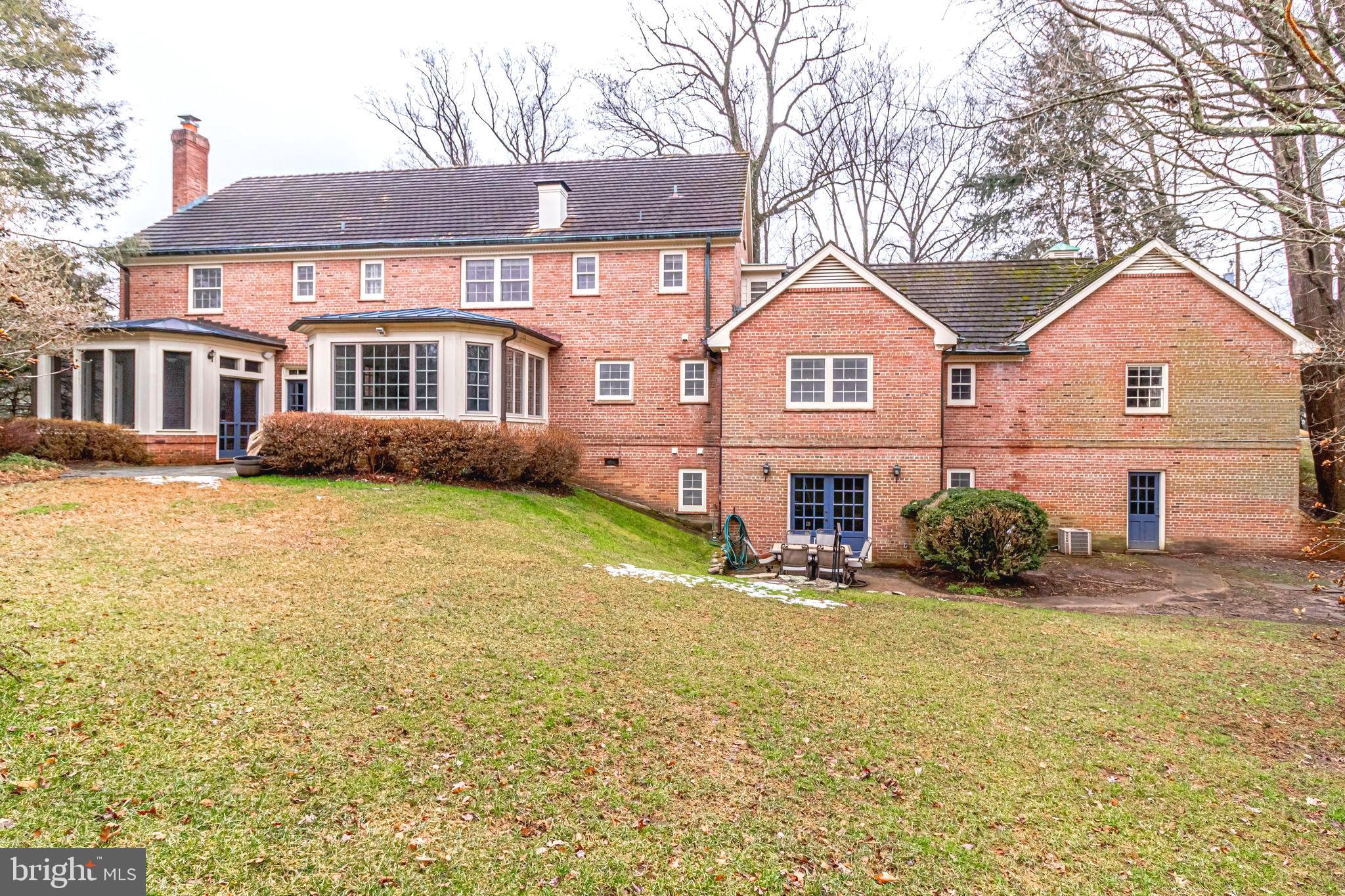 BELLEVUE FOREST - Residential