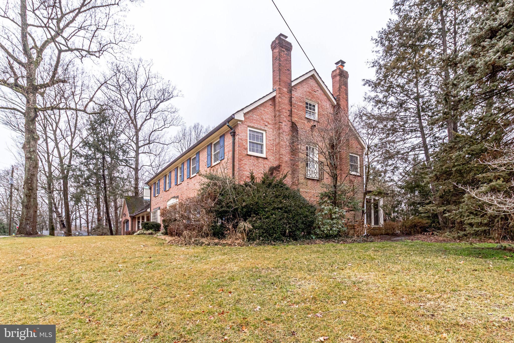 BELLEVUE FOREST - Residential