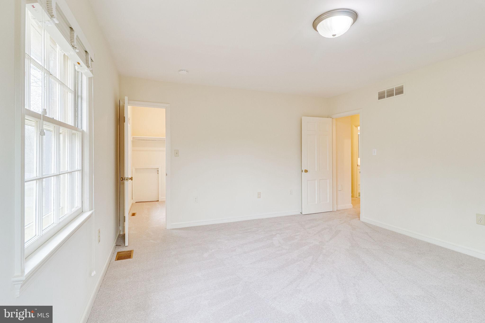 BELLEVUE FOREST - Residential