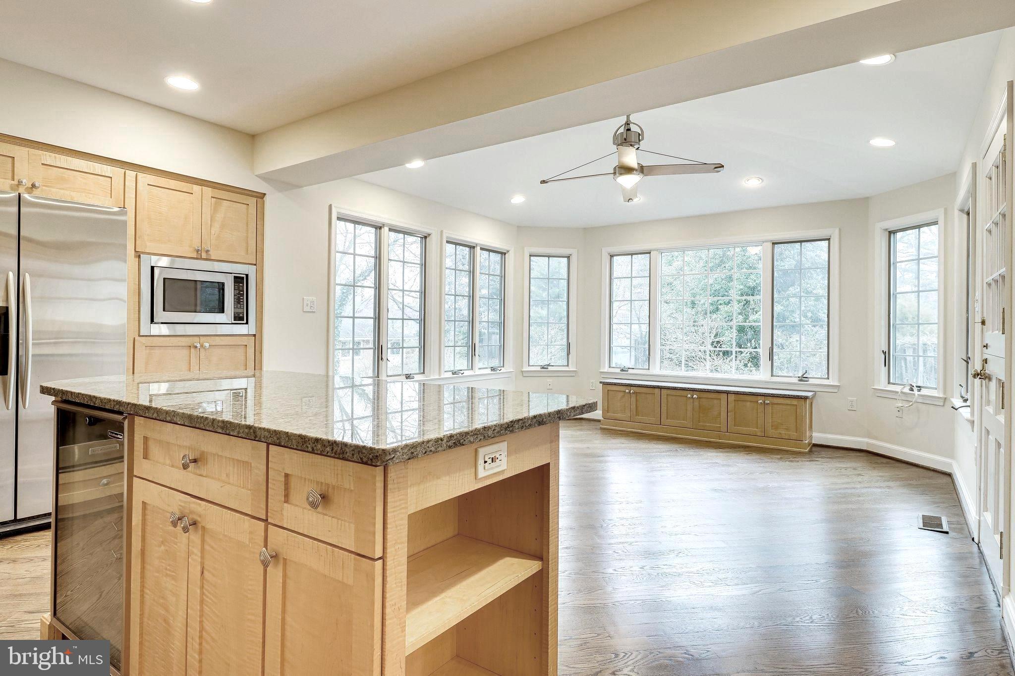 BELLEVUE FOREST - Residential