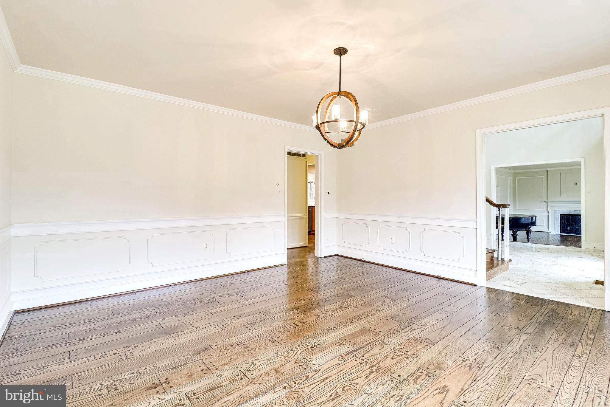 BELLEVUE FOREST - Residential