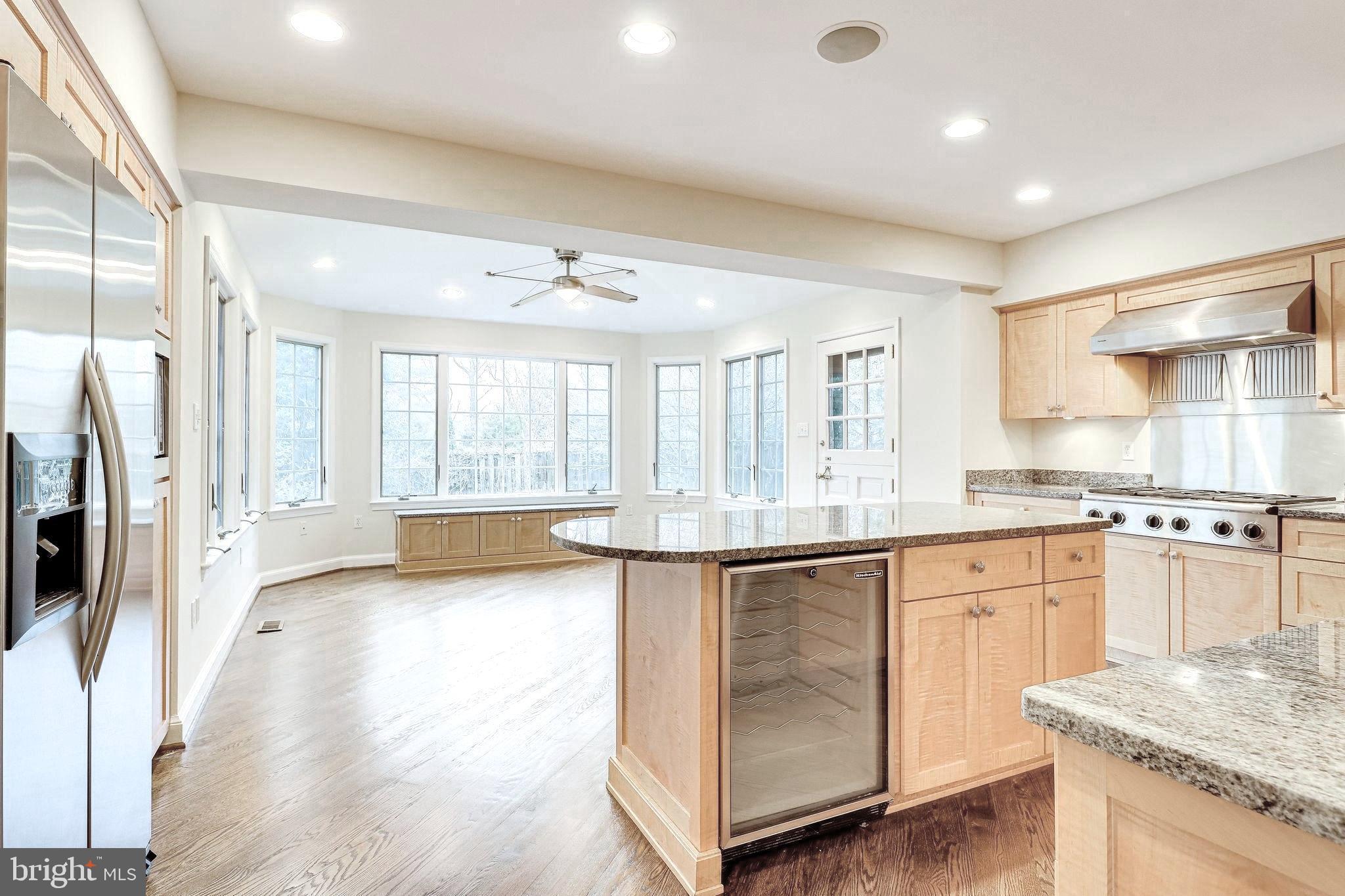 BELLEVUE FOREST - Residential