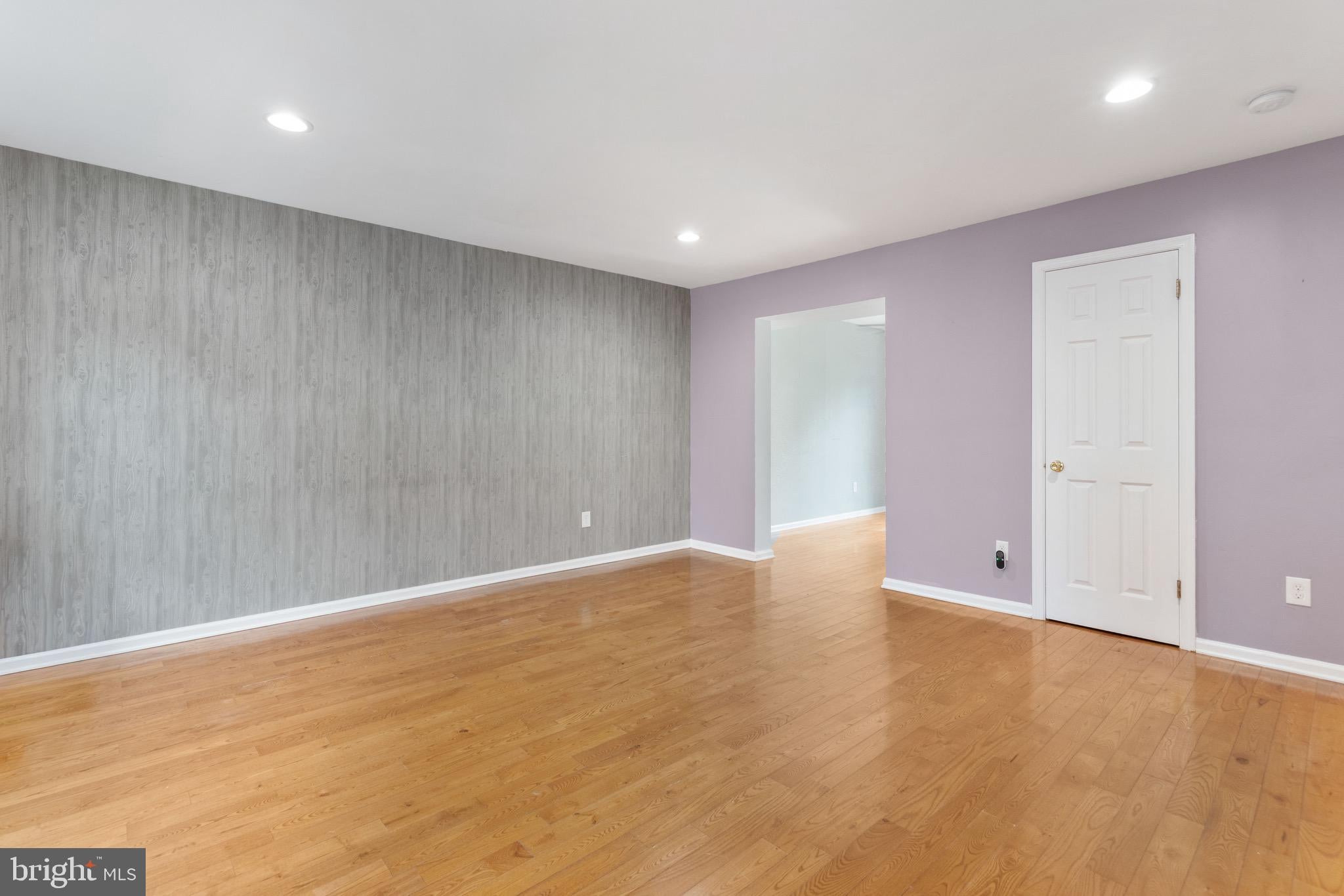 5441 RINKER CIRCLE