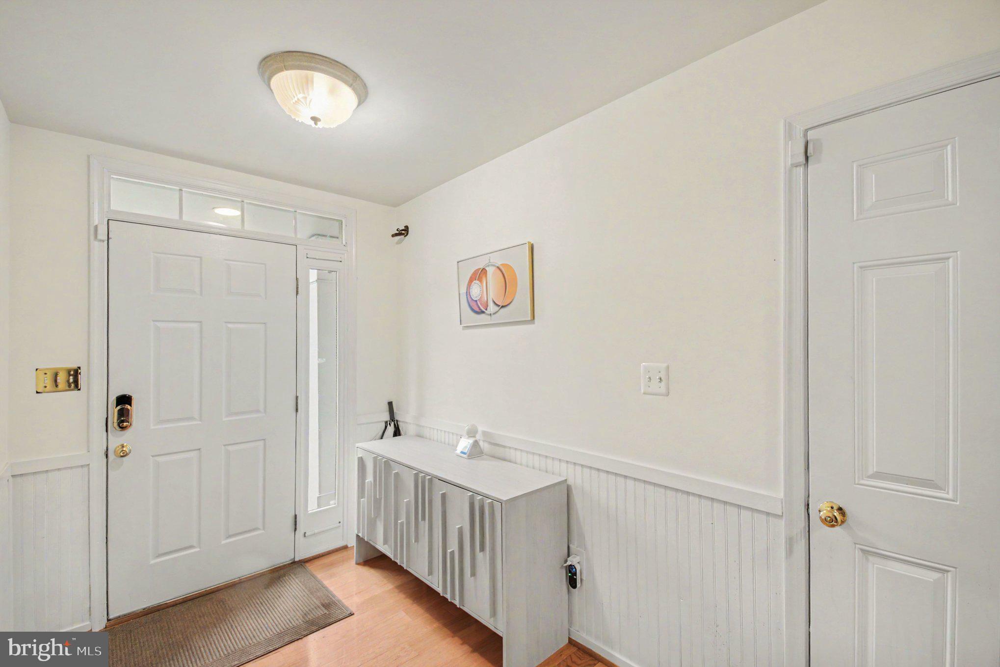 8139 DOVE COTTAGE COURT