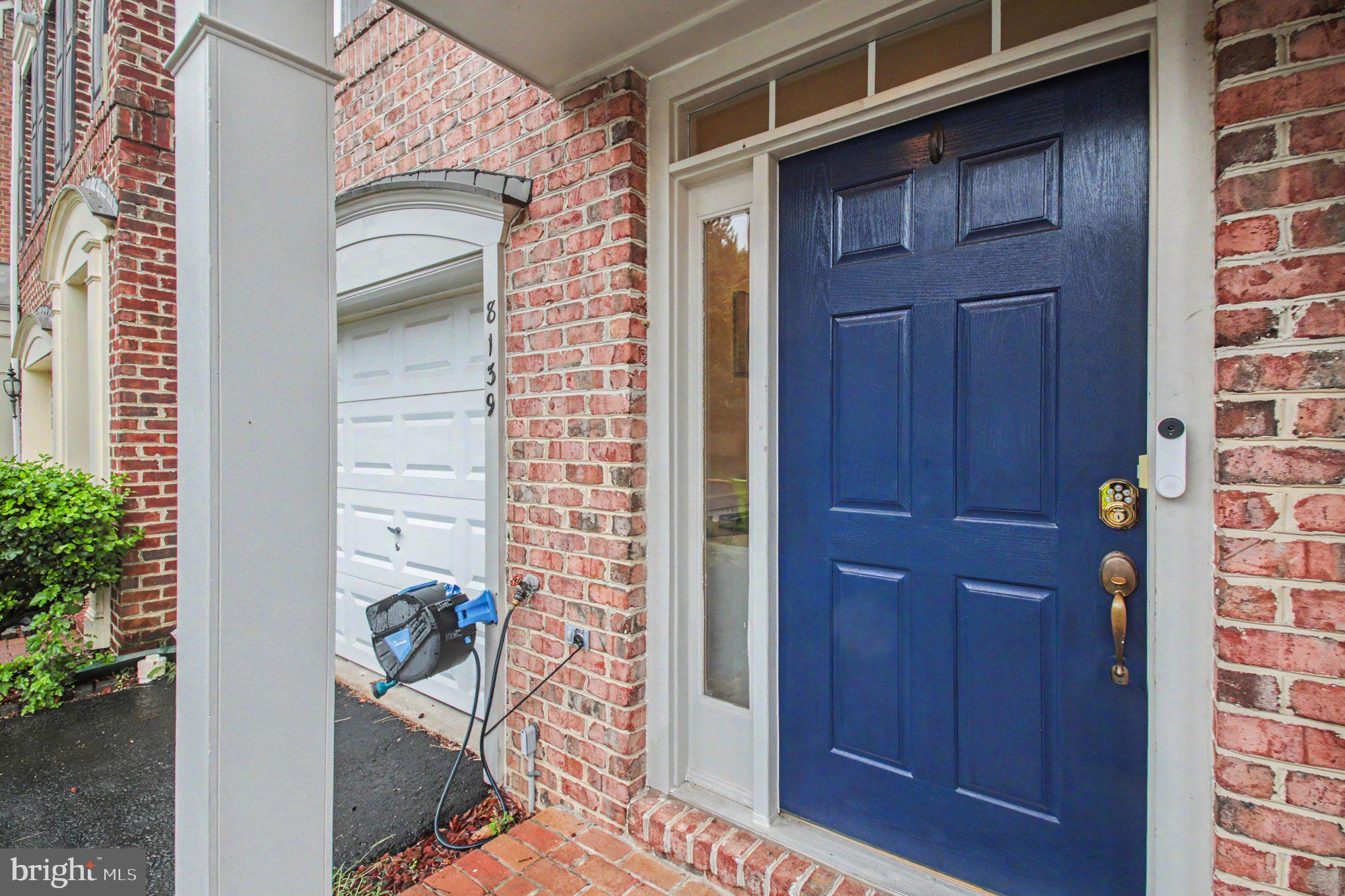 8139 DOVE COTTAGE COURT