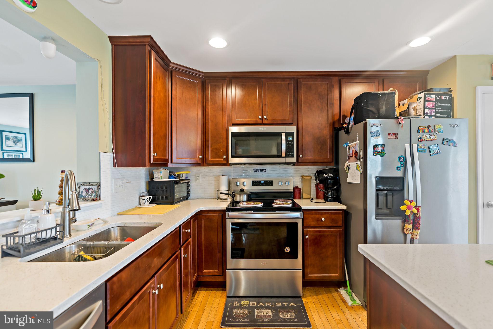 STONEBROOK VILLAGE - Residential