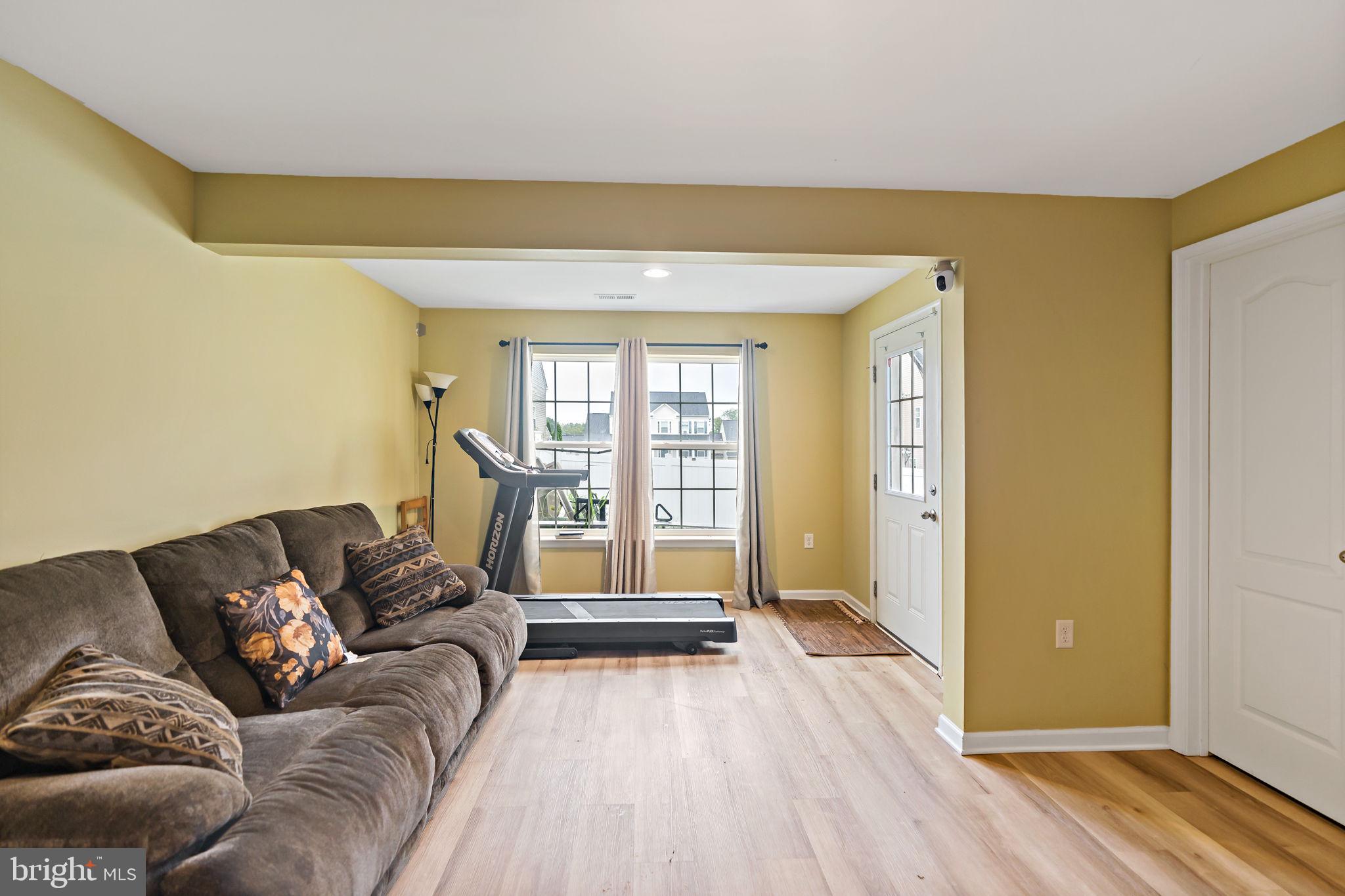 STONEBROOK VILLAGE - Residential