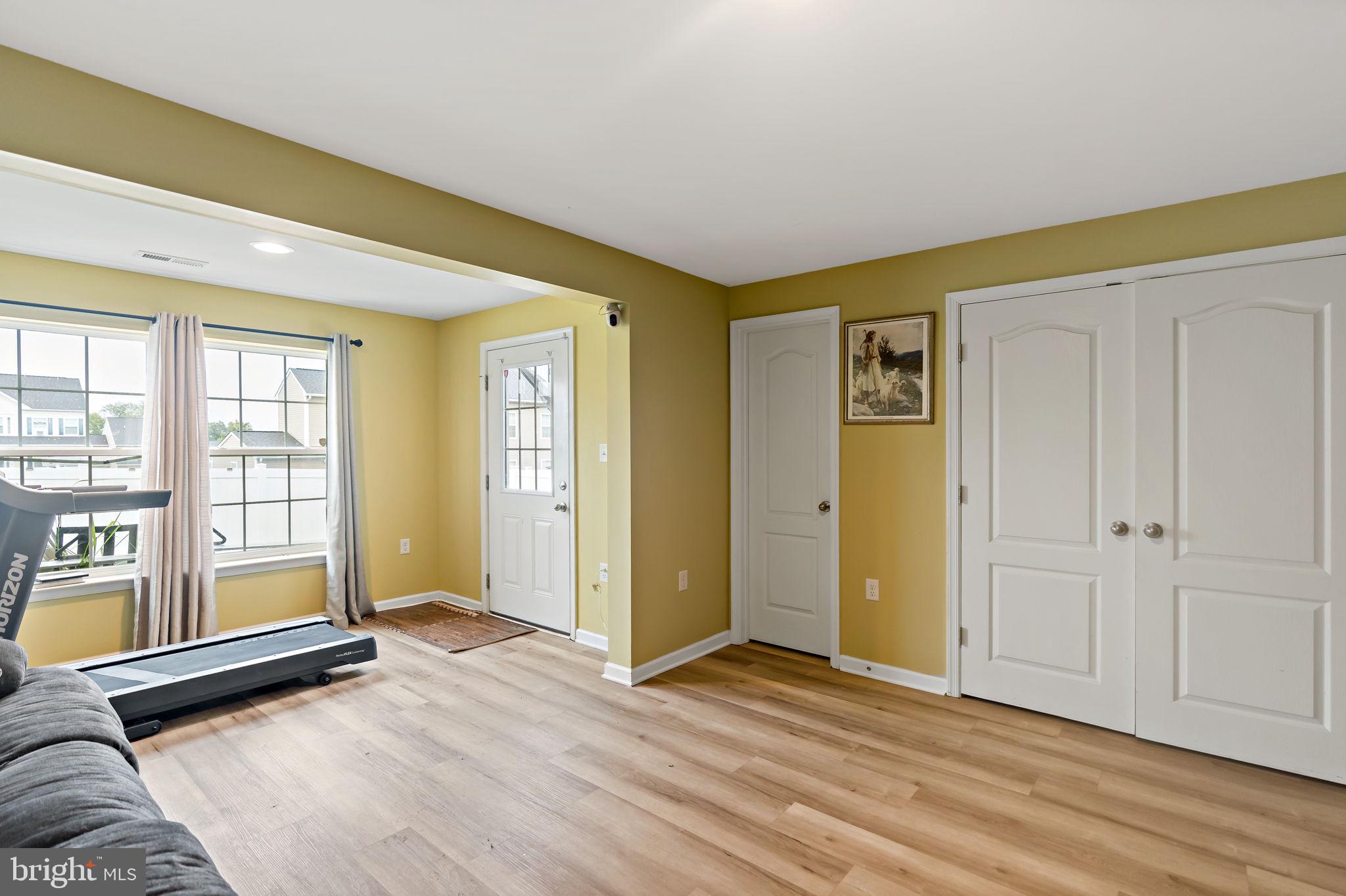 STONEBROOK VILLAGE - Residential