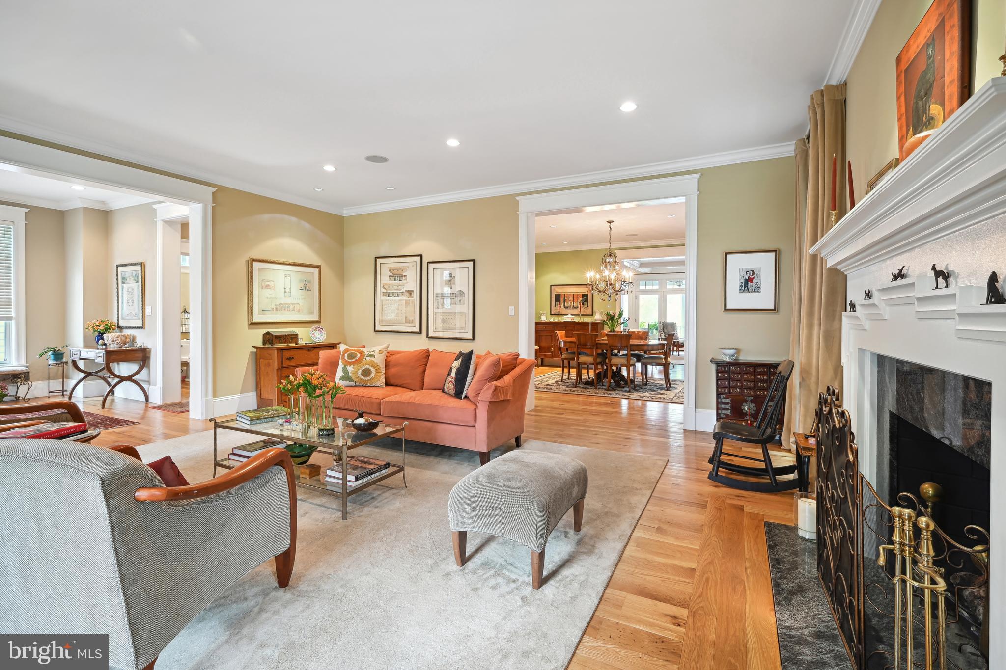CHEVY CHASE - Residential