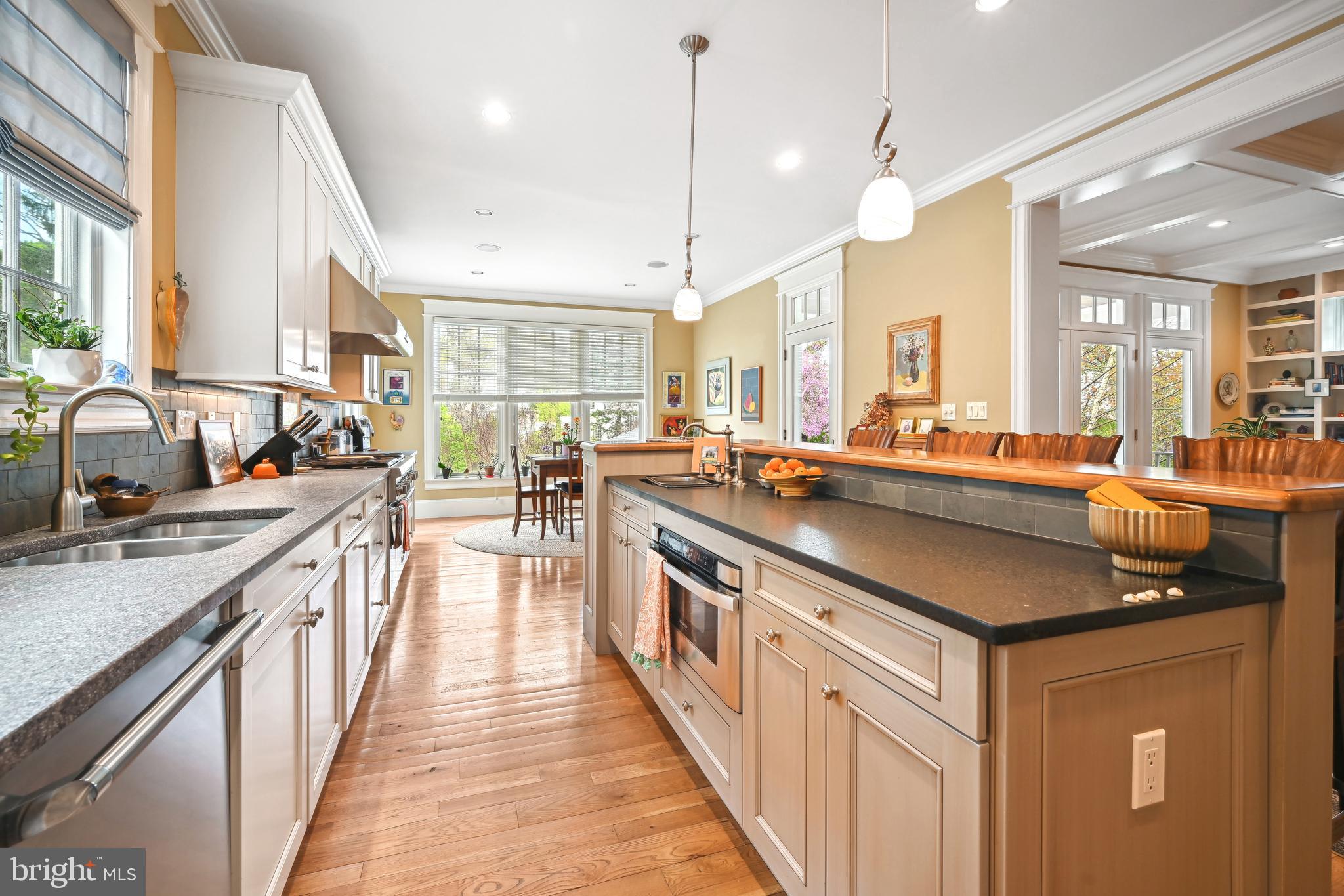 CHEVY CHASE - Residential