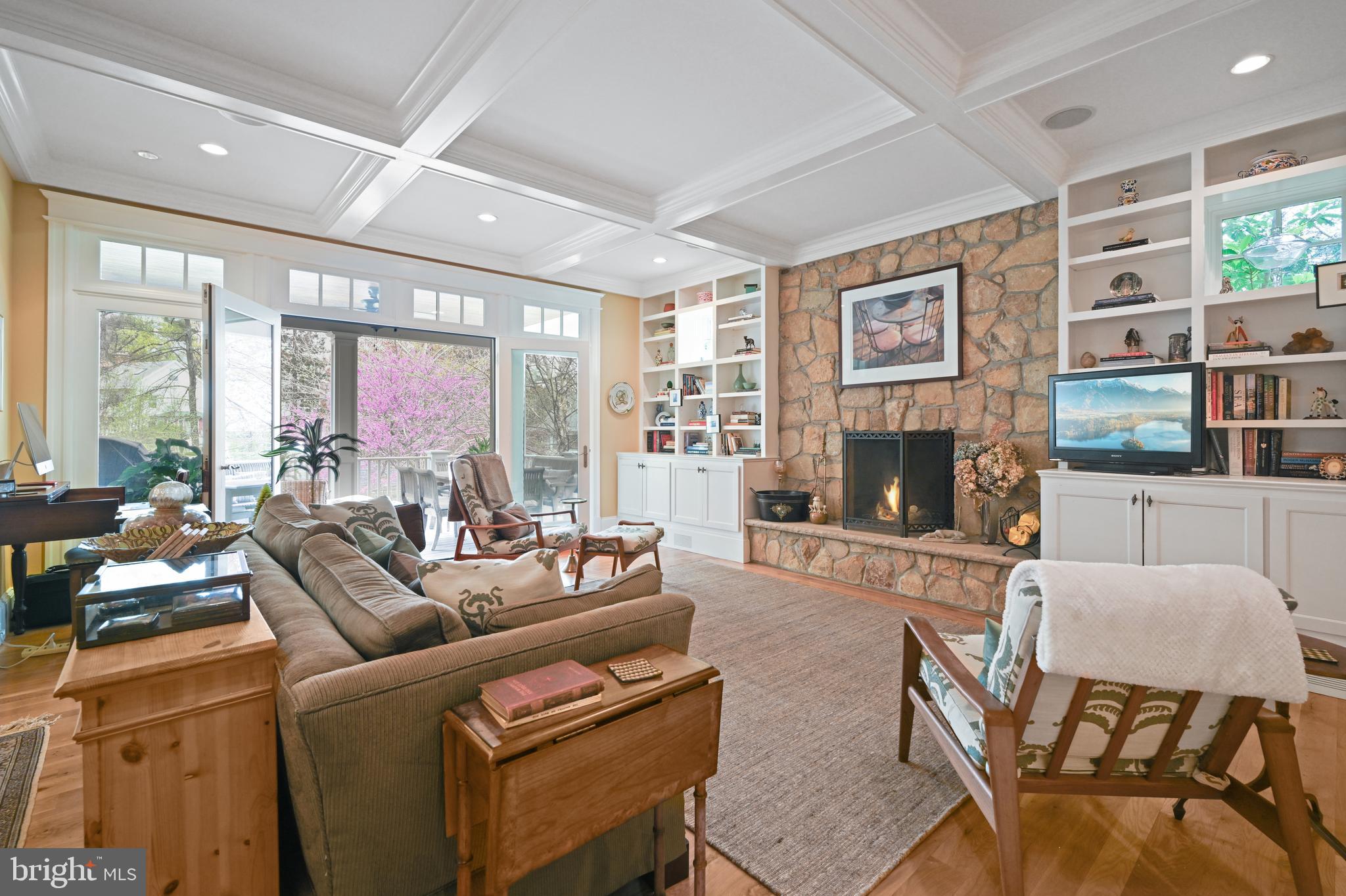 CHEVY CHASE - Residential