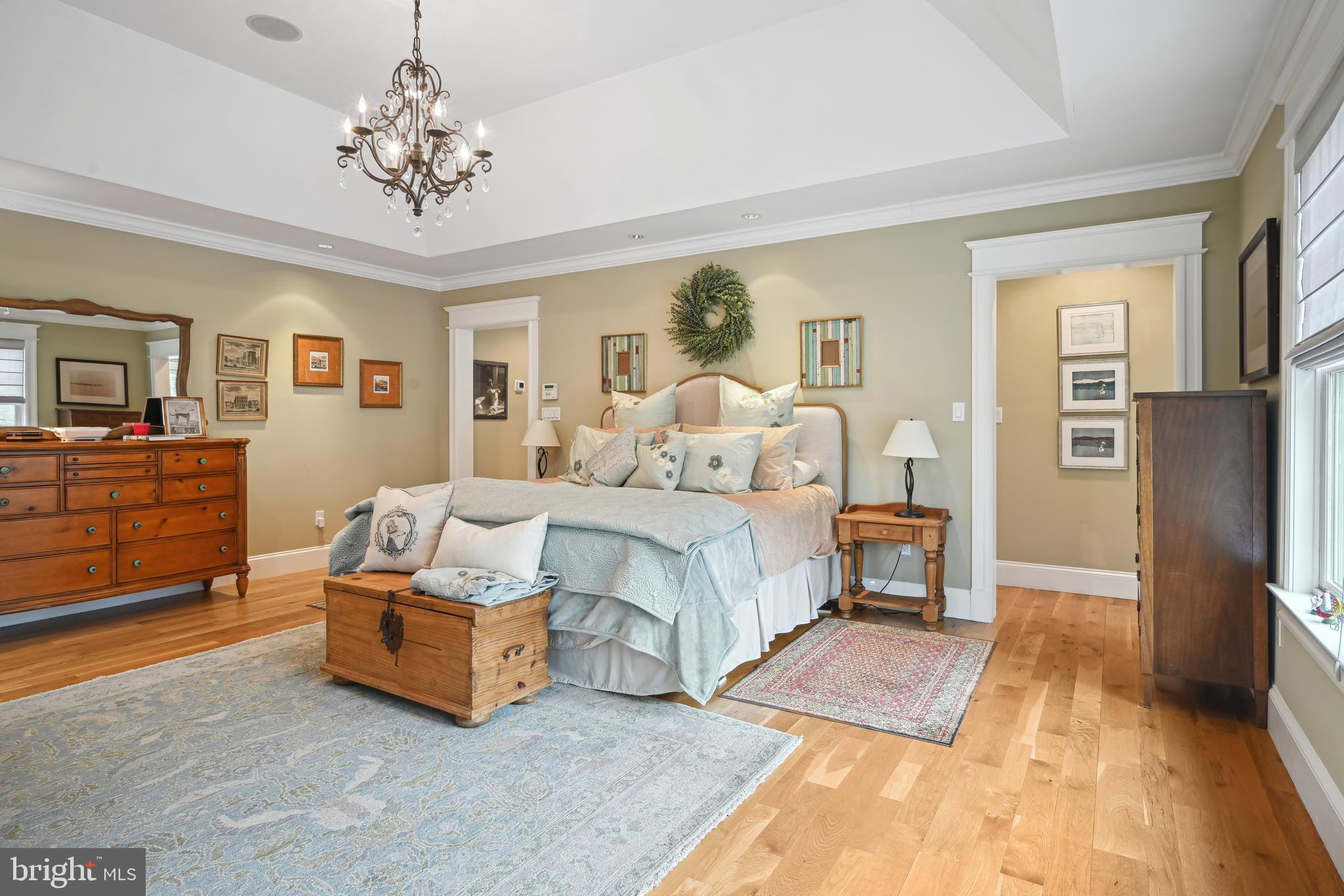 CHEVY CHASE - Residential