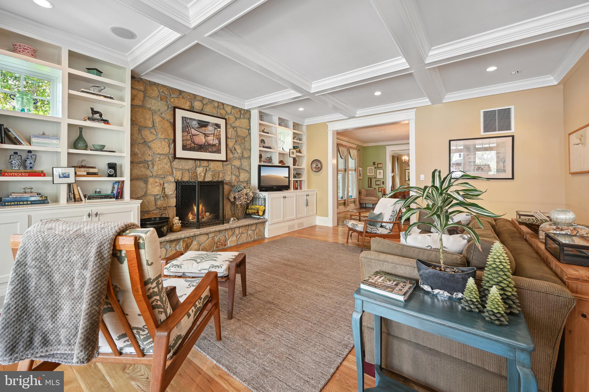 CHEVY CHASE - Residential
