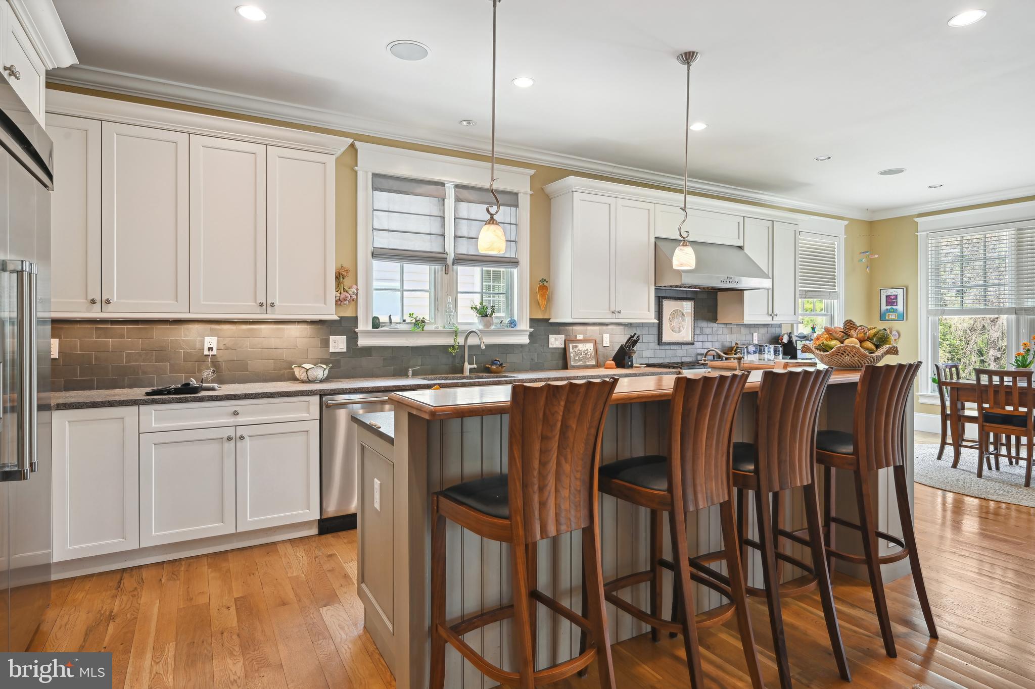CHEVY CHASE - Residential