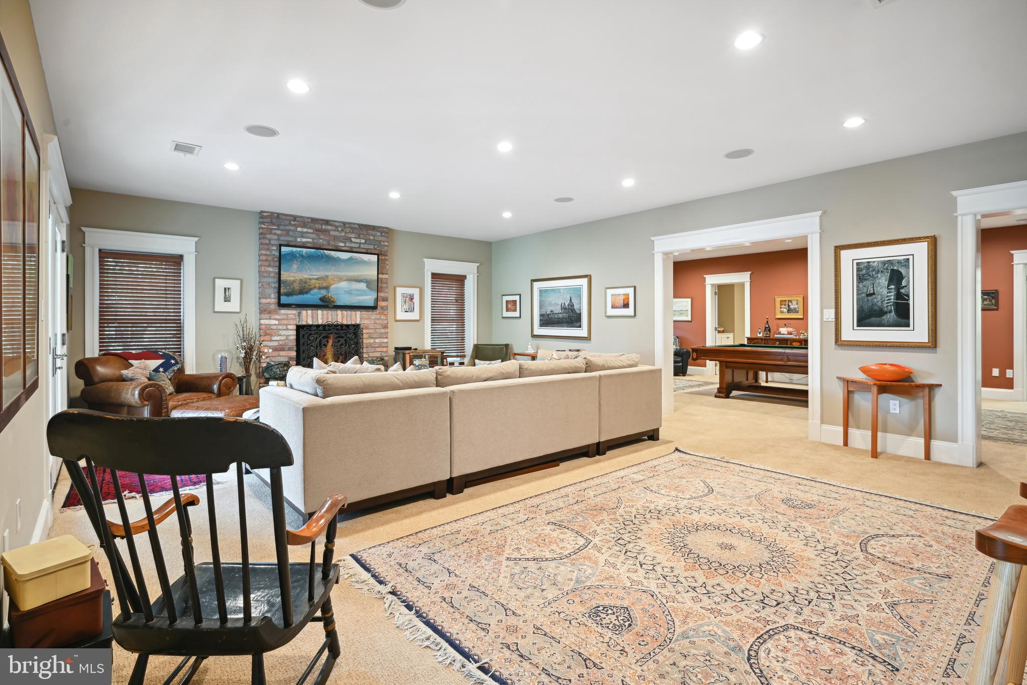 CHEVY CHASE - Residential